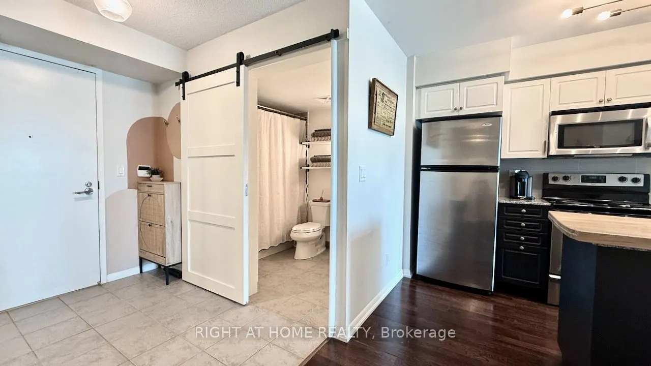 209 Fort York Boulevard S #656