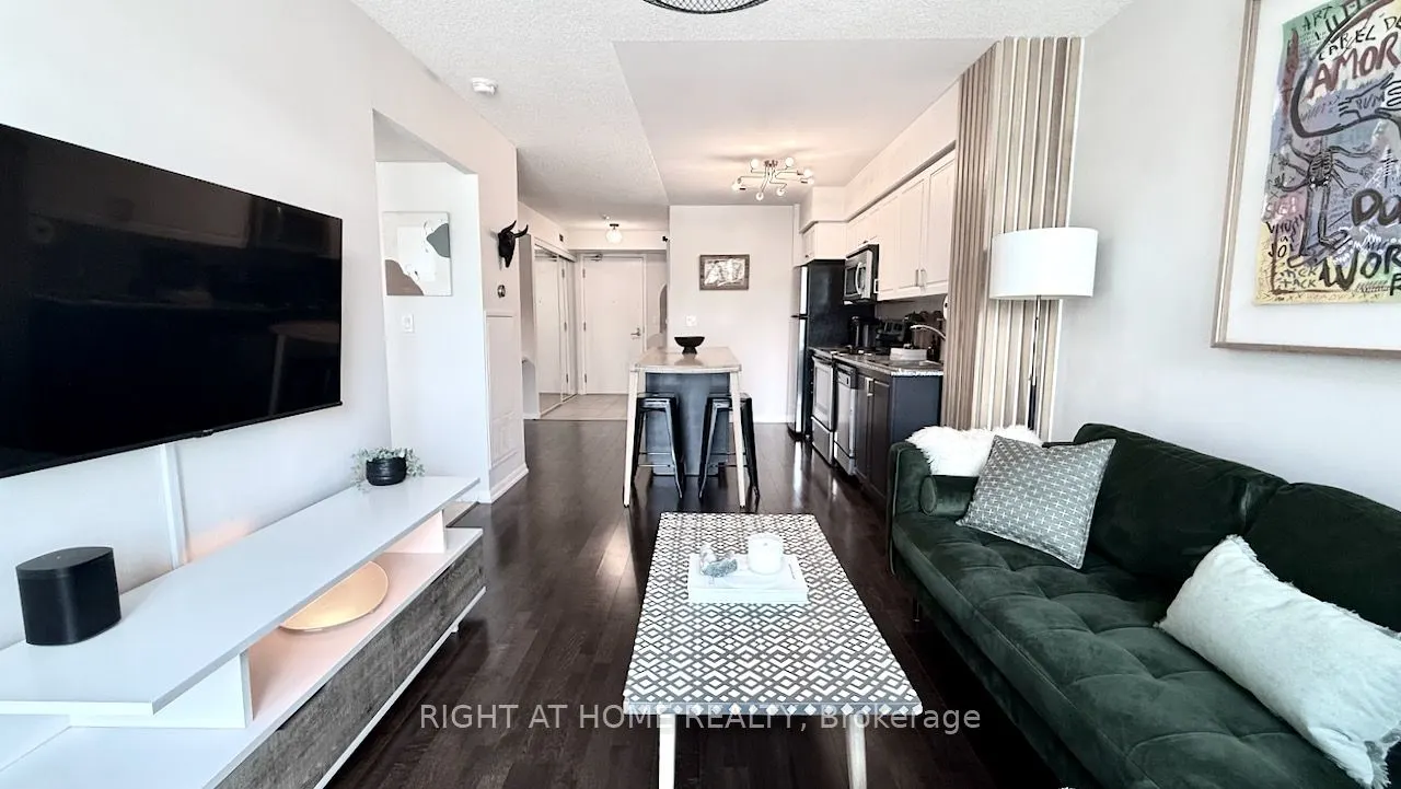209 Fort York Boulevard S #656