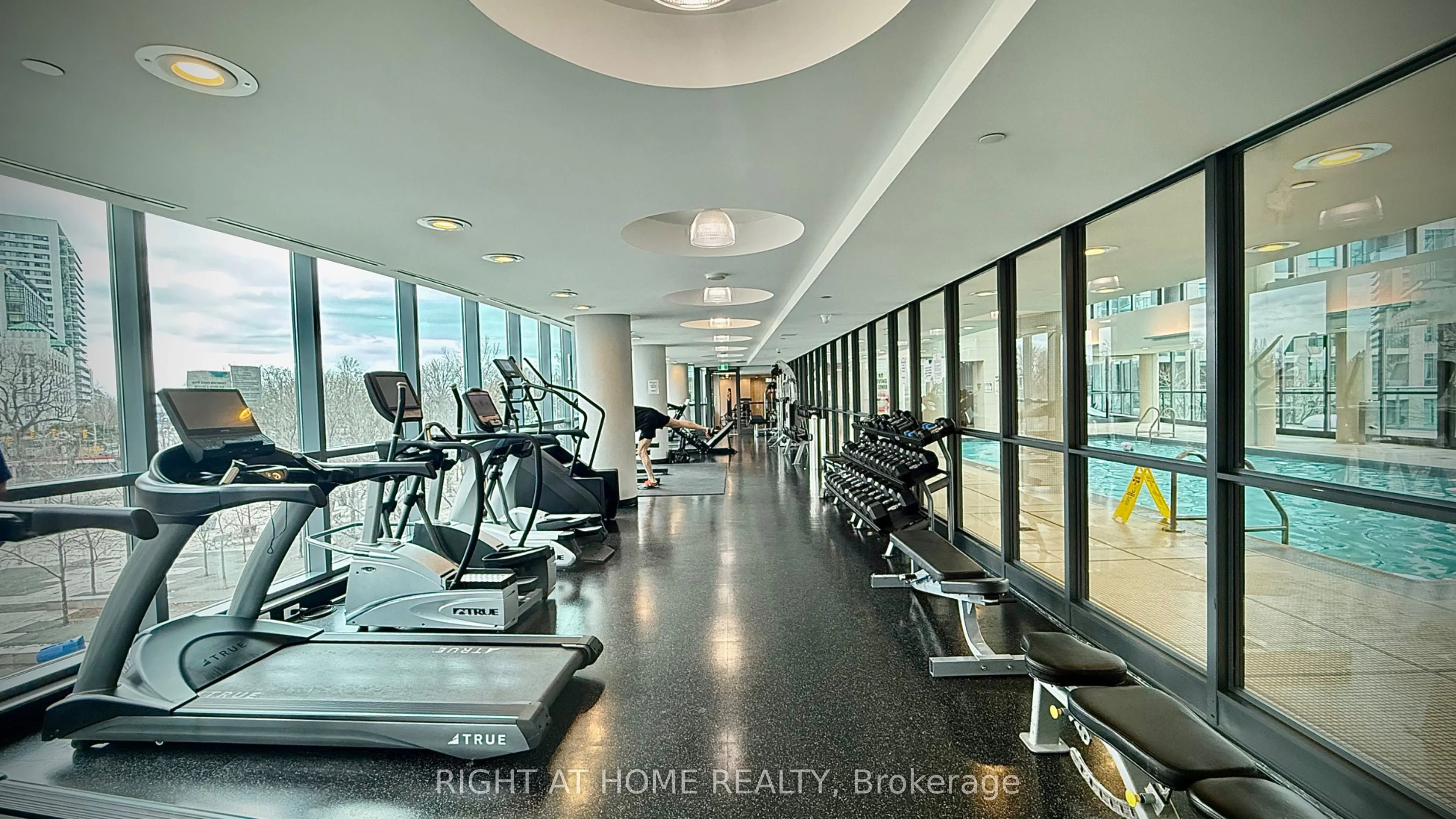 209 Fort York Boulevard S #656