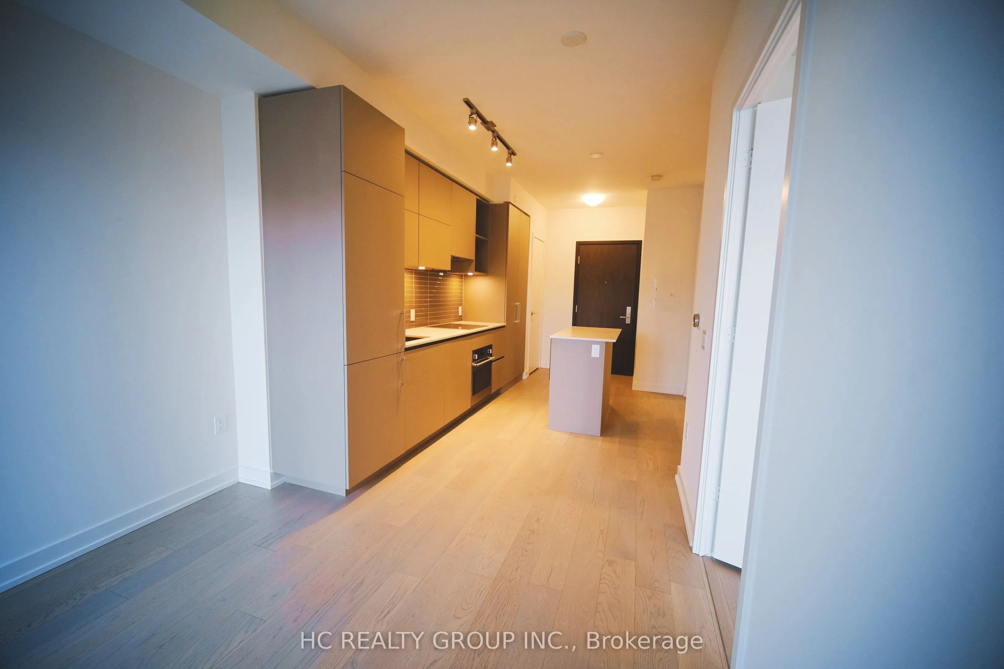 1 Yorkville Avenue #4512