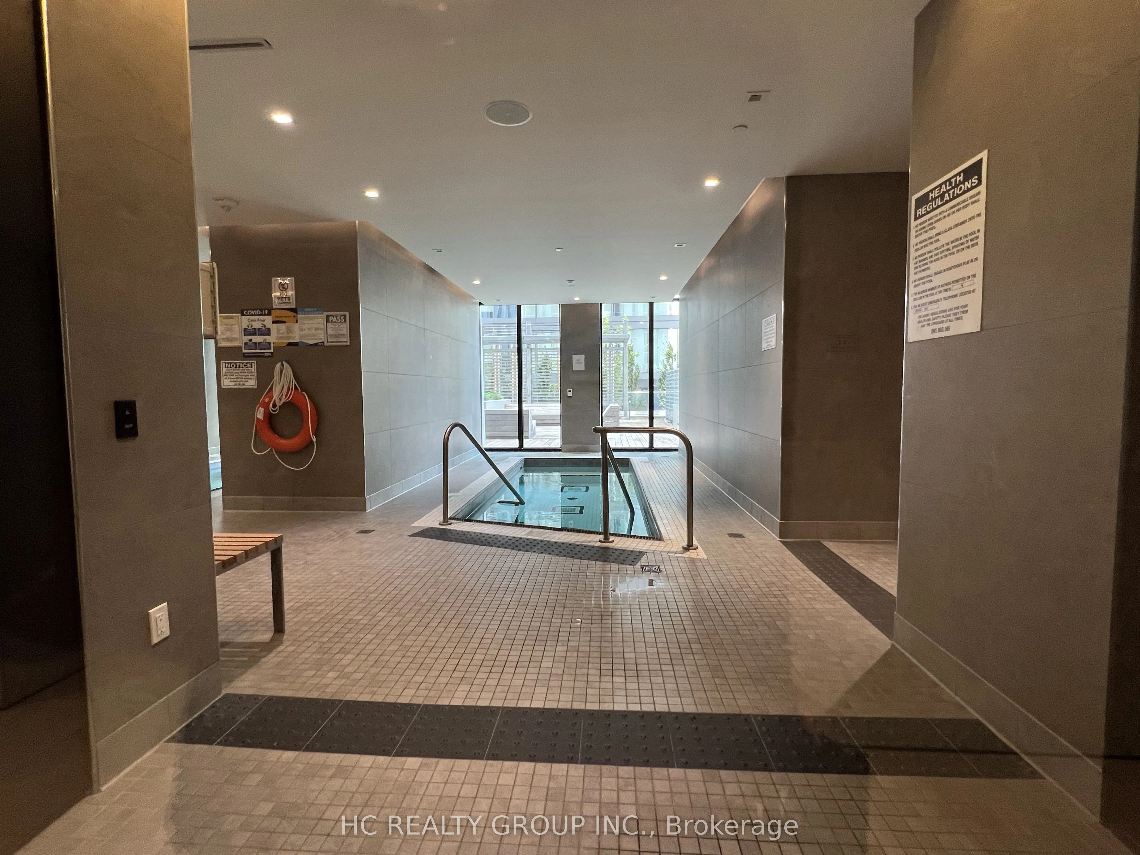 1 Yorkville Avenue #4512
