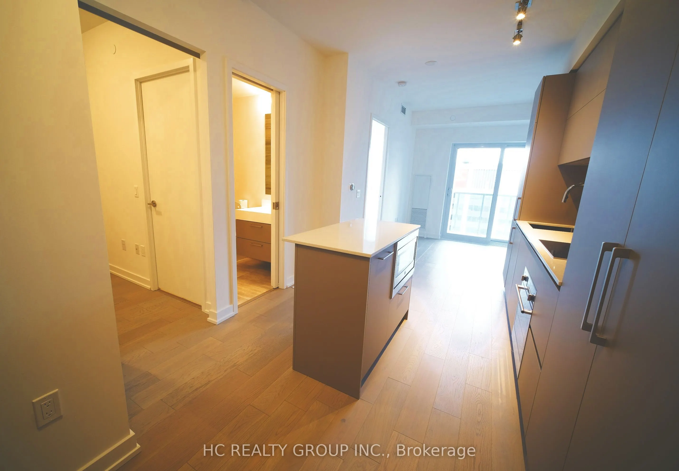 1 Yorkville Avenue #4512
