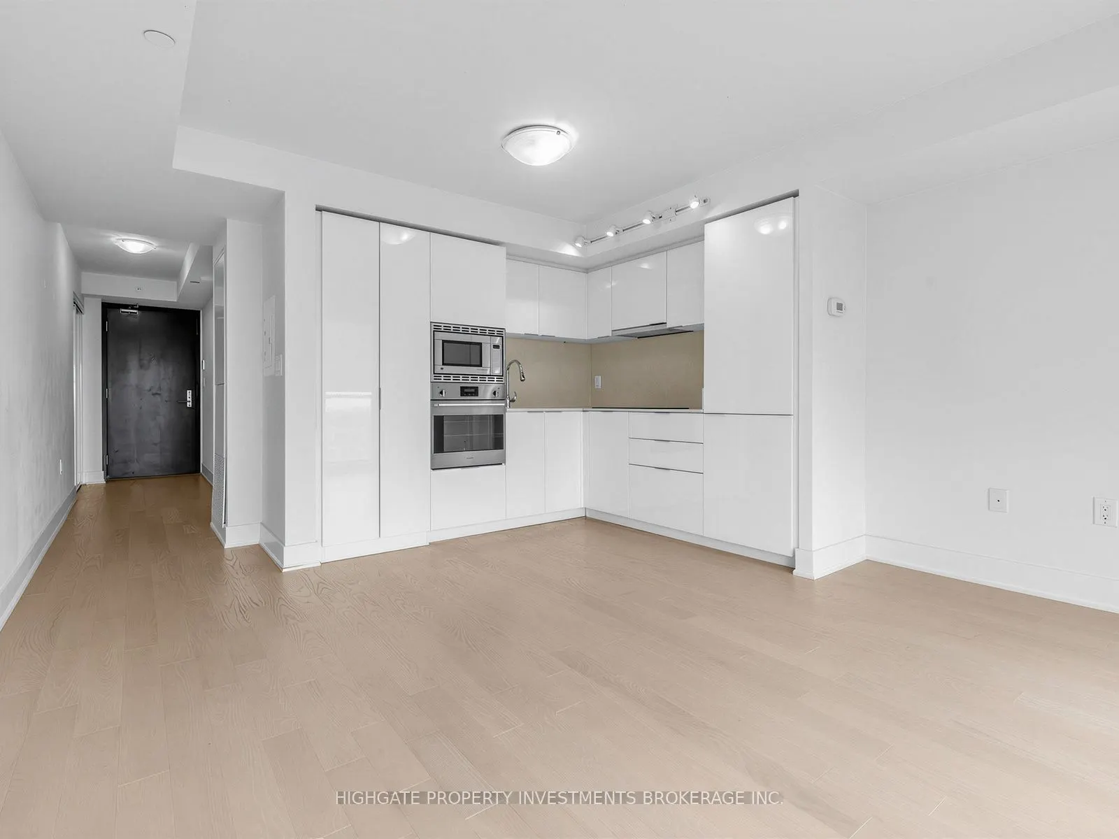 955 Bay Street #2711