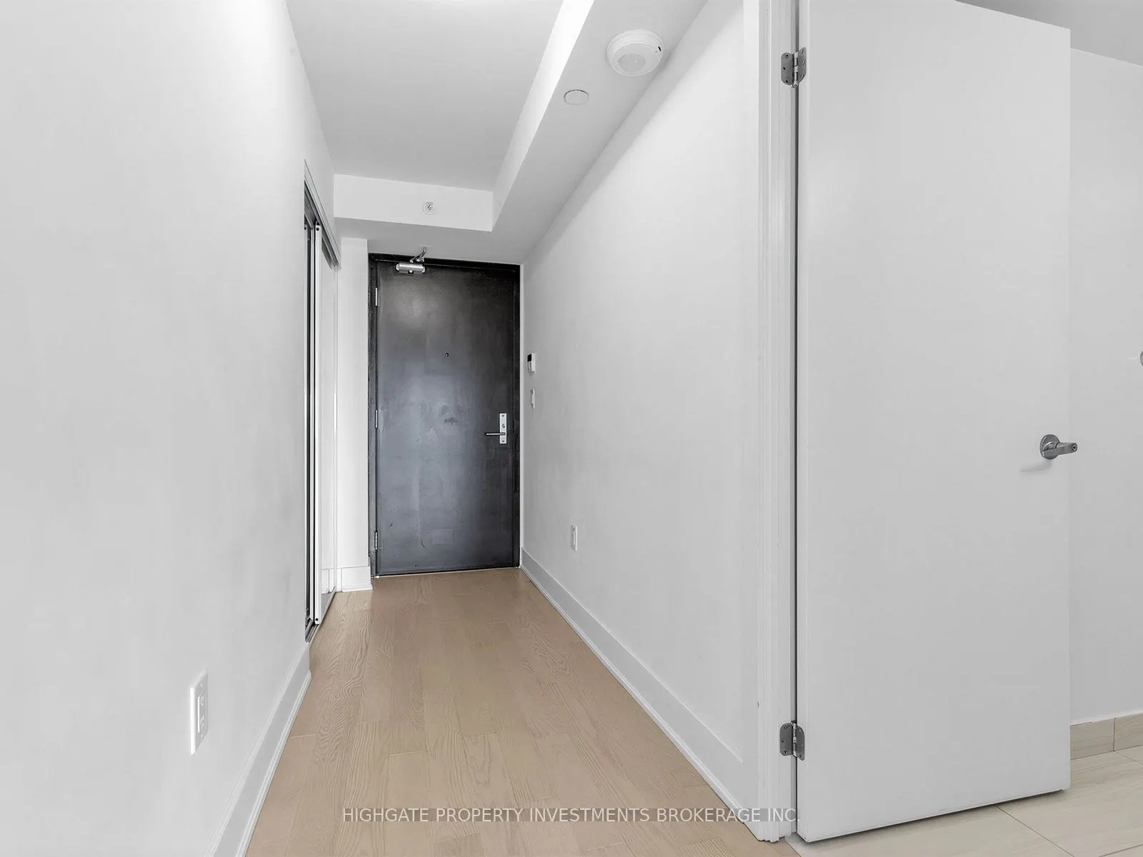 955 Bay Street #2711