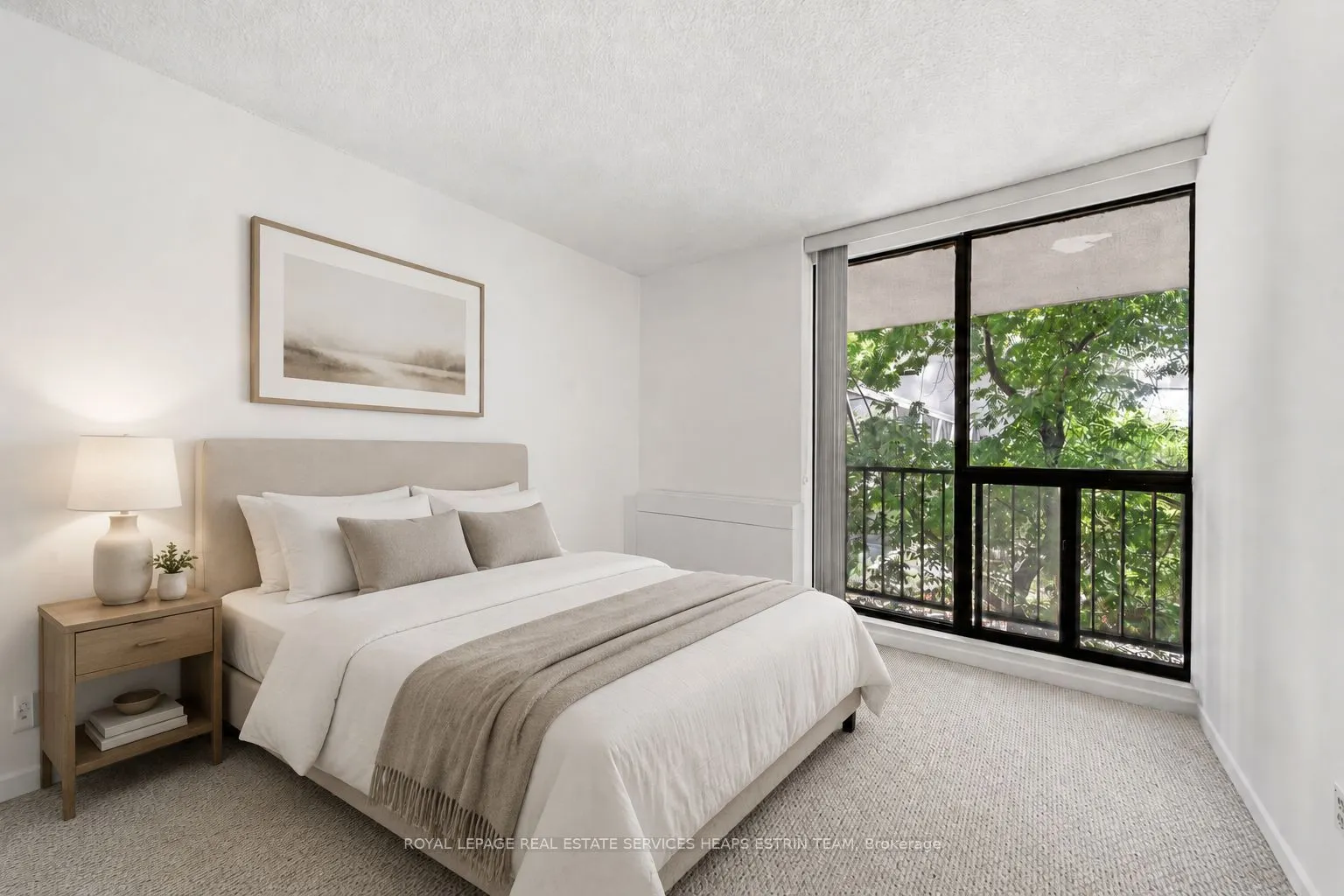 33 Harbour Square ##411
