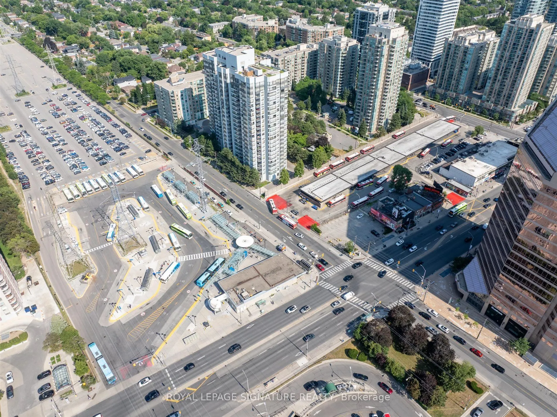 70 Byng Avenue #24