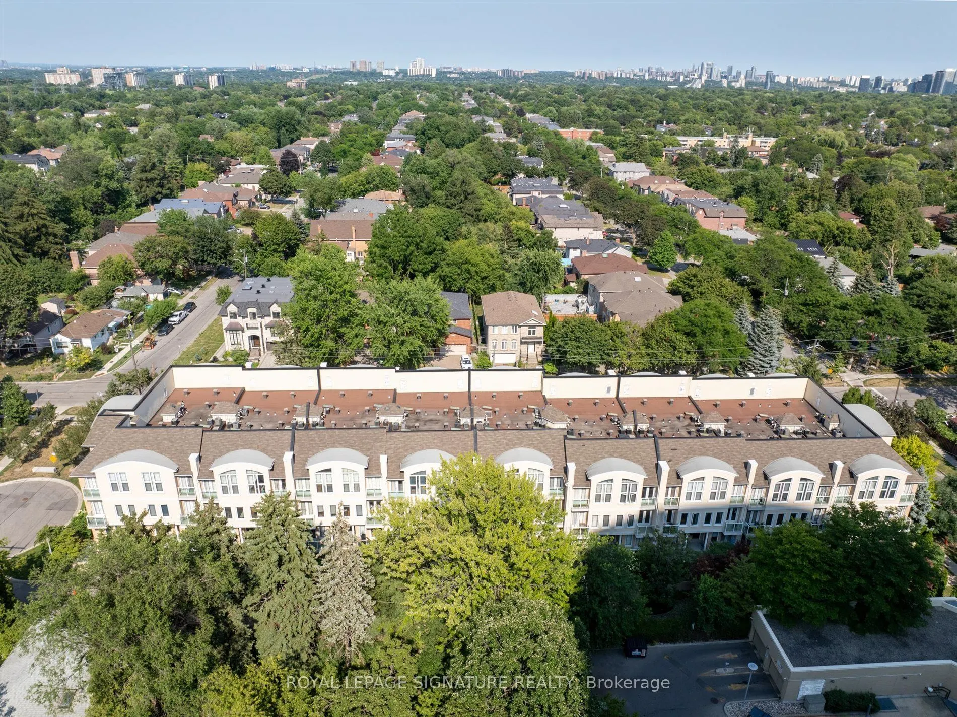 70 Byng Avenue #24