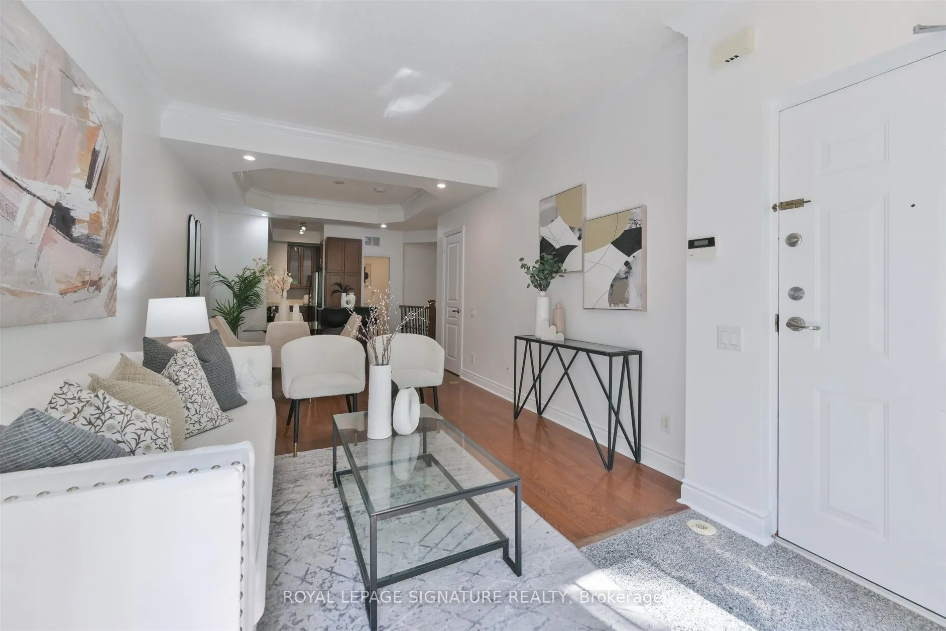 70 Byng Avenue #24