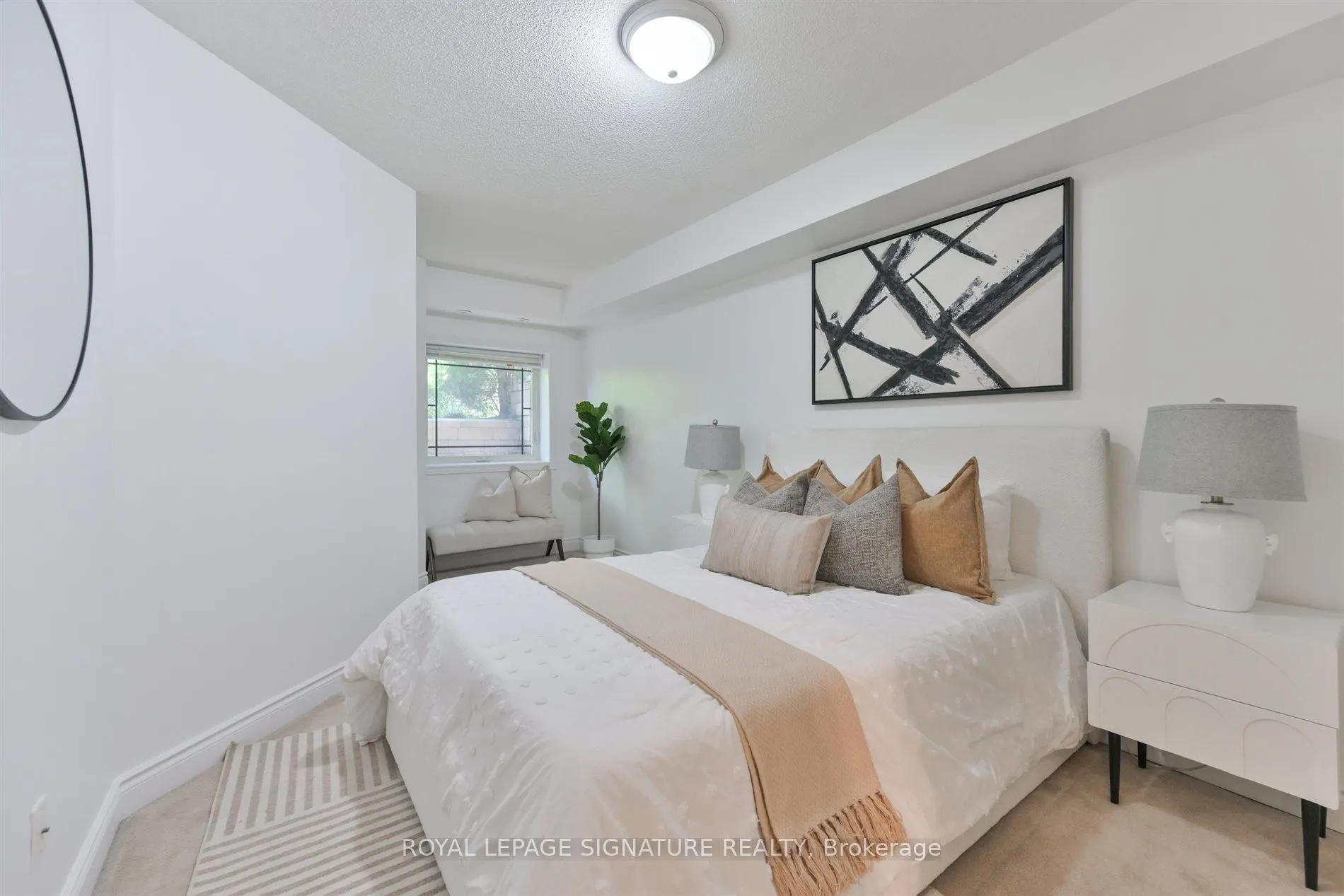 70 Byng Avenue #24