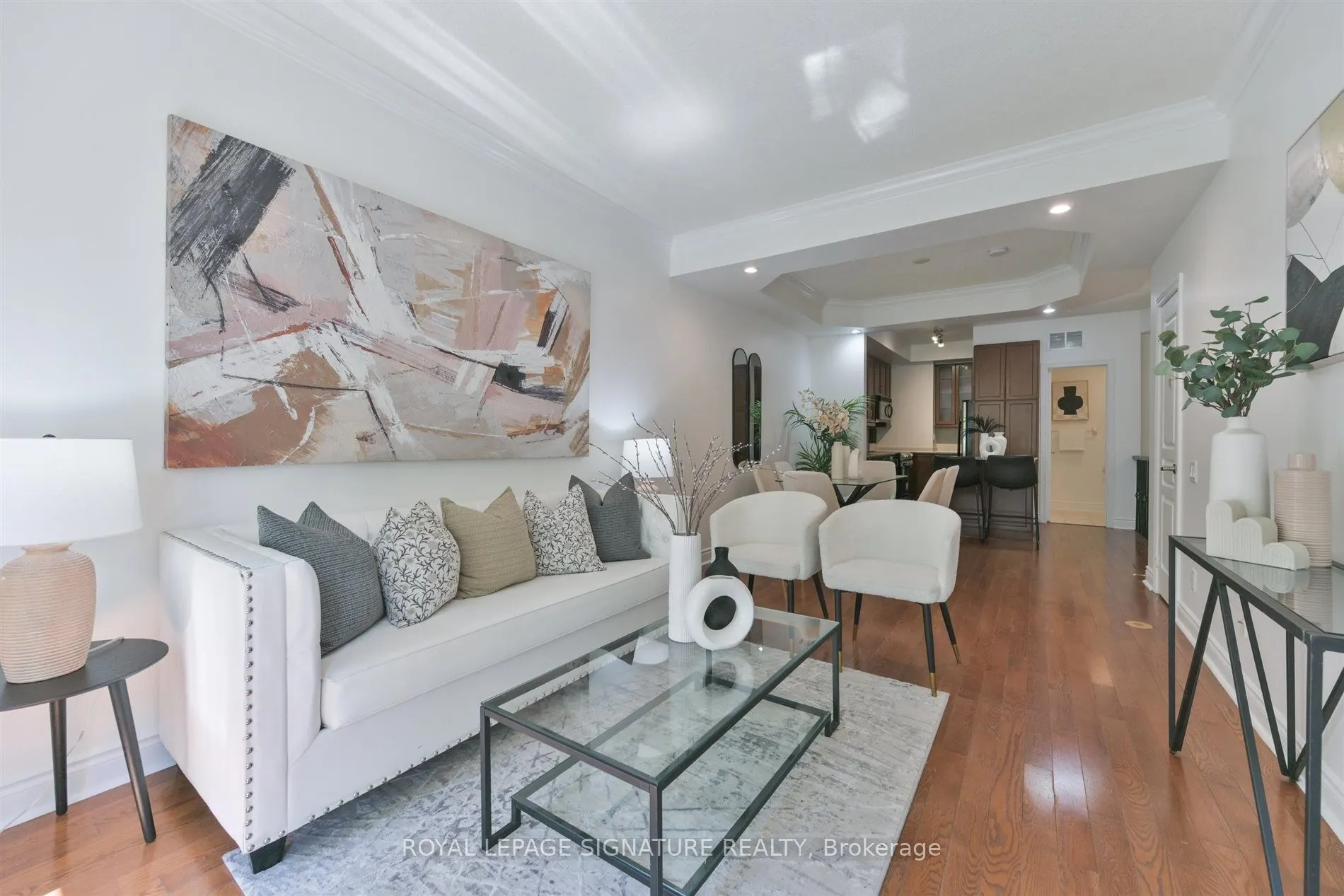 70 Byng Avenue #24