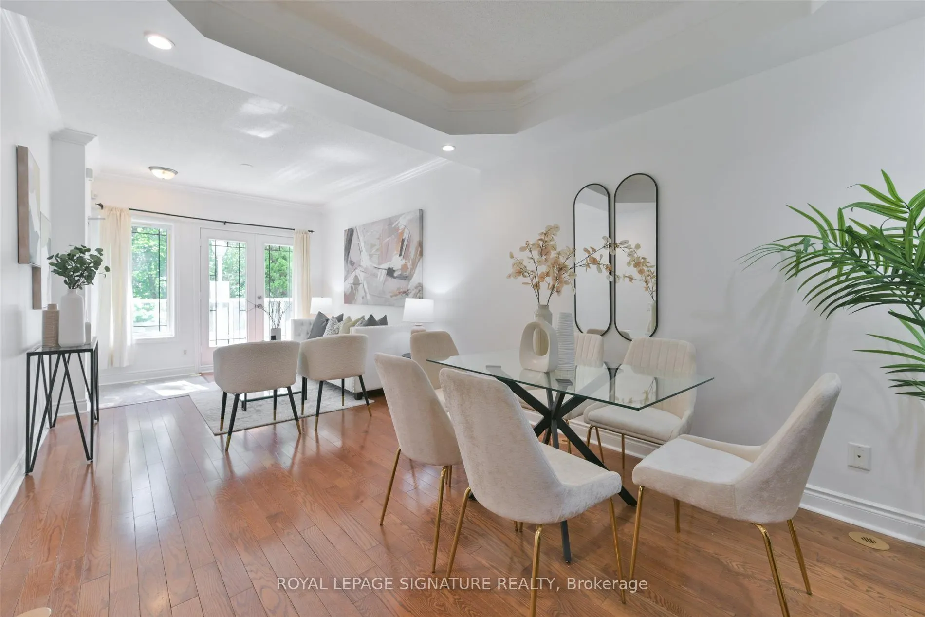 70 Byng Avenue #24