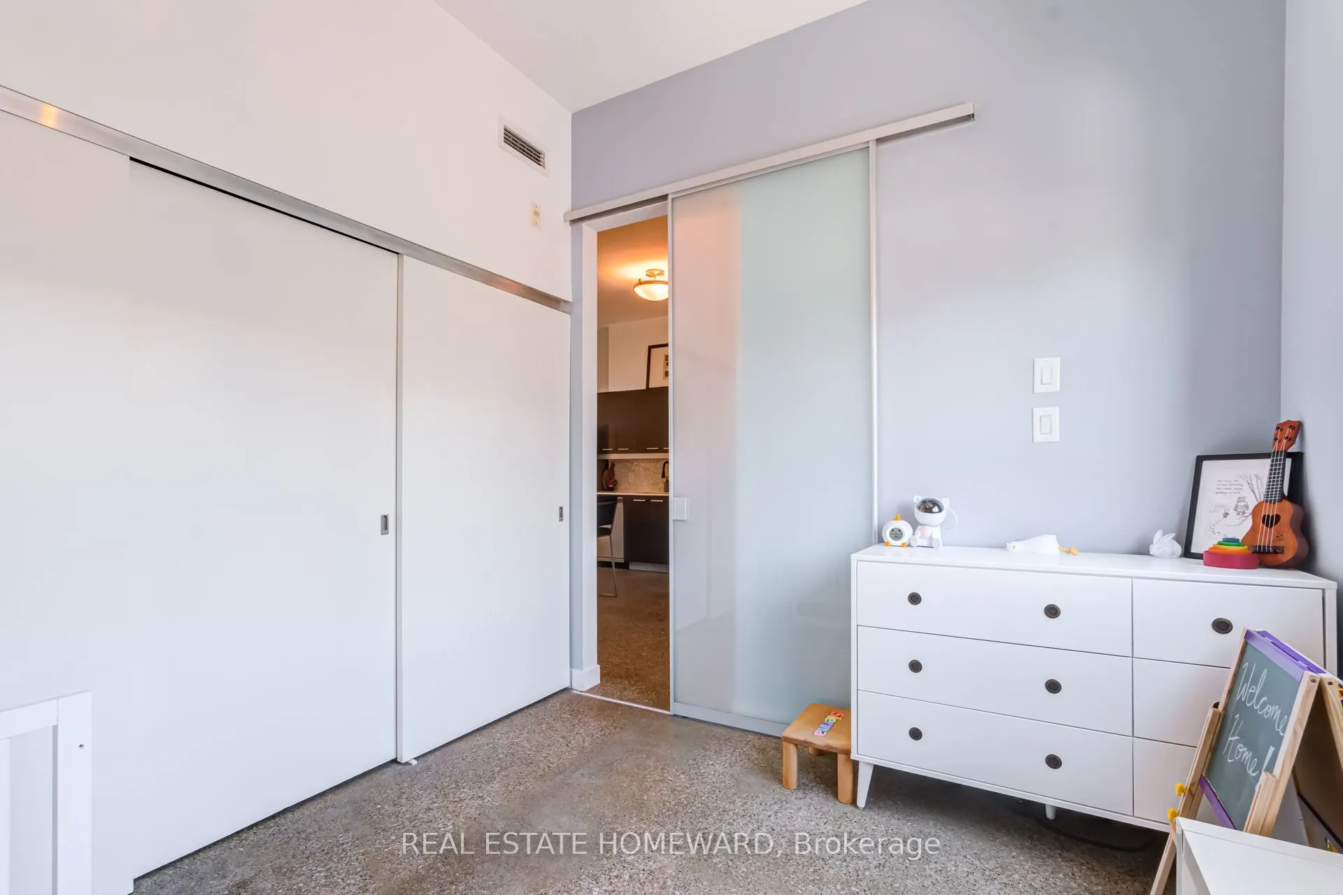 549 King Street E #310