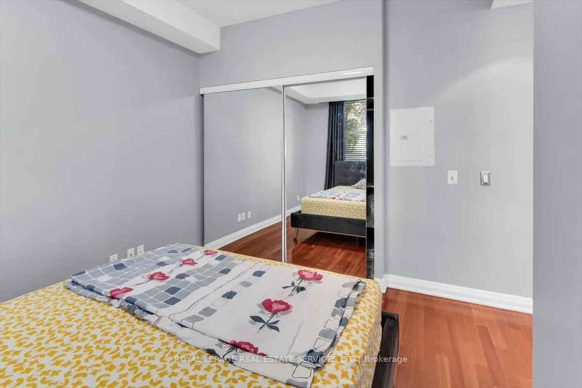 3 Mcalpine Street #108