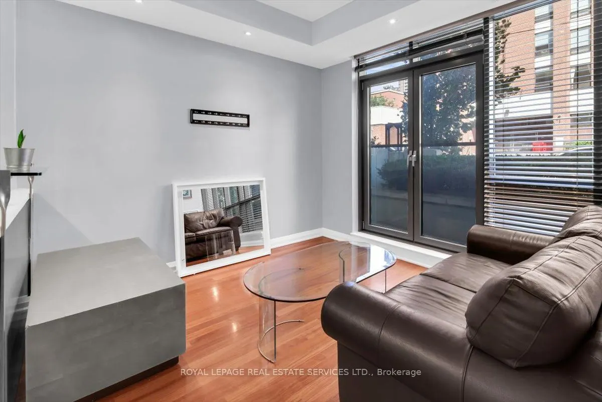 3 Mcalpine Street #108