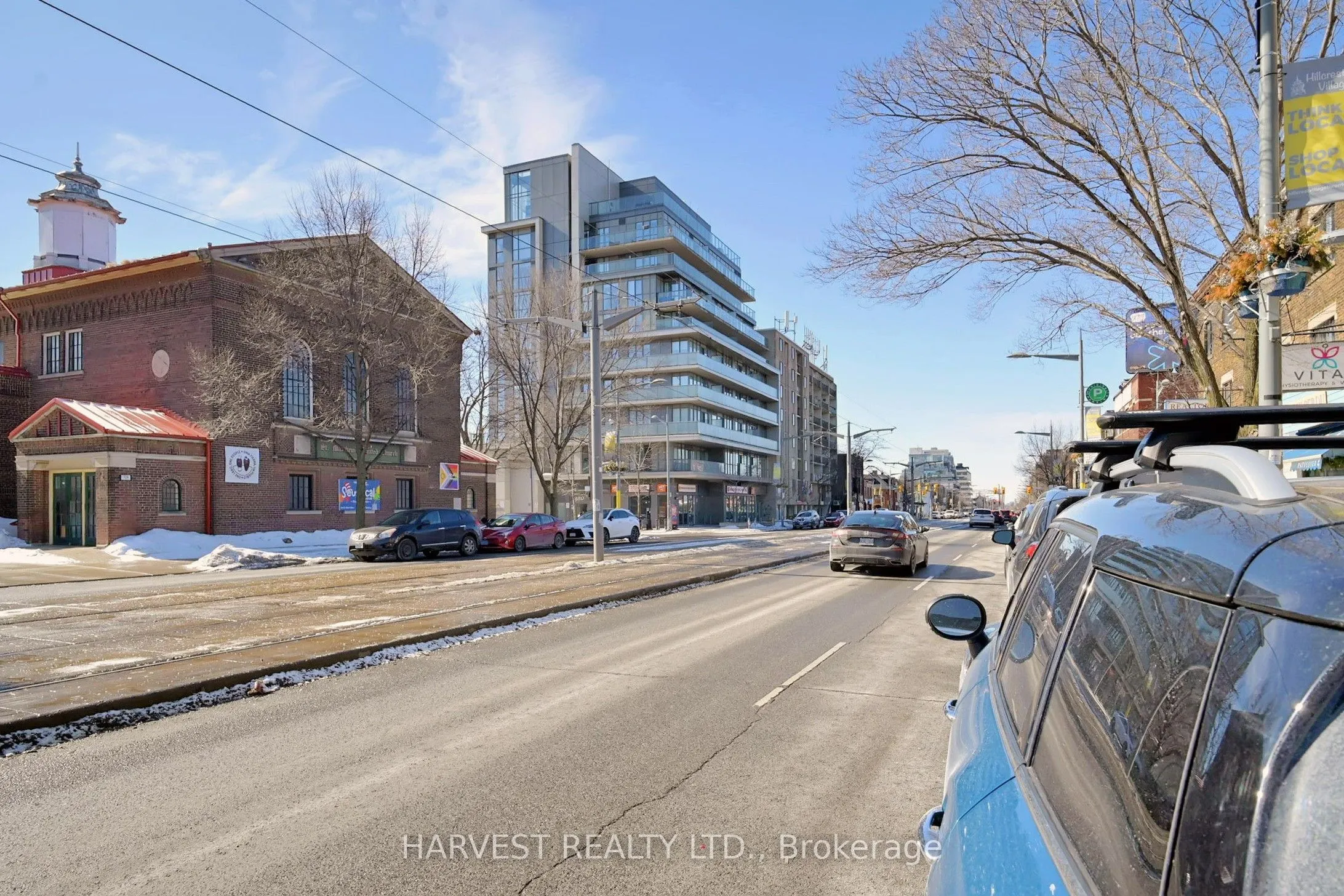 728 St Clair Avenue W #2nd floor