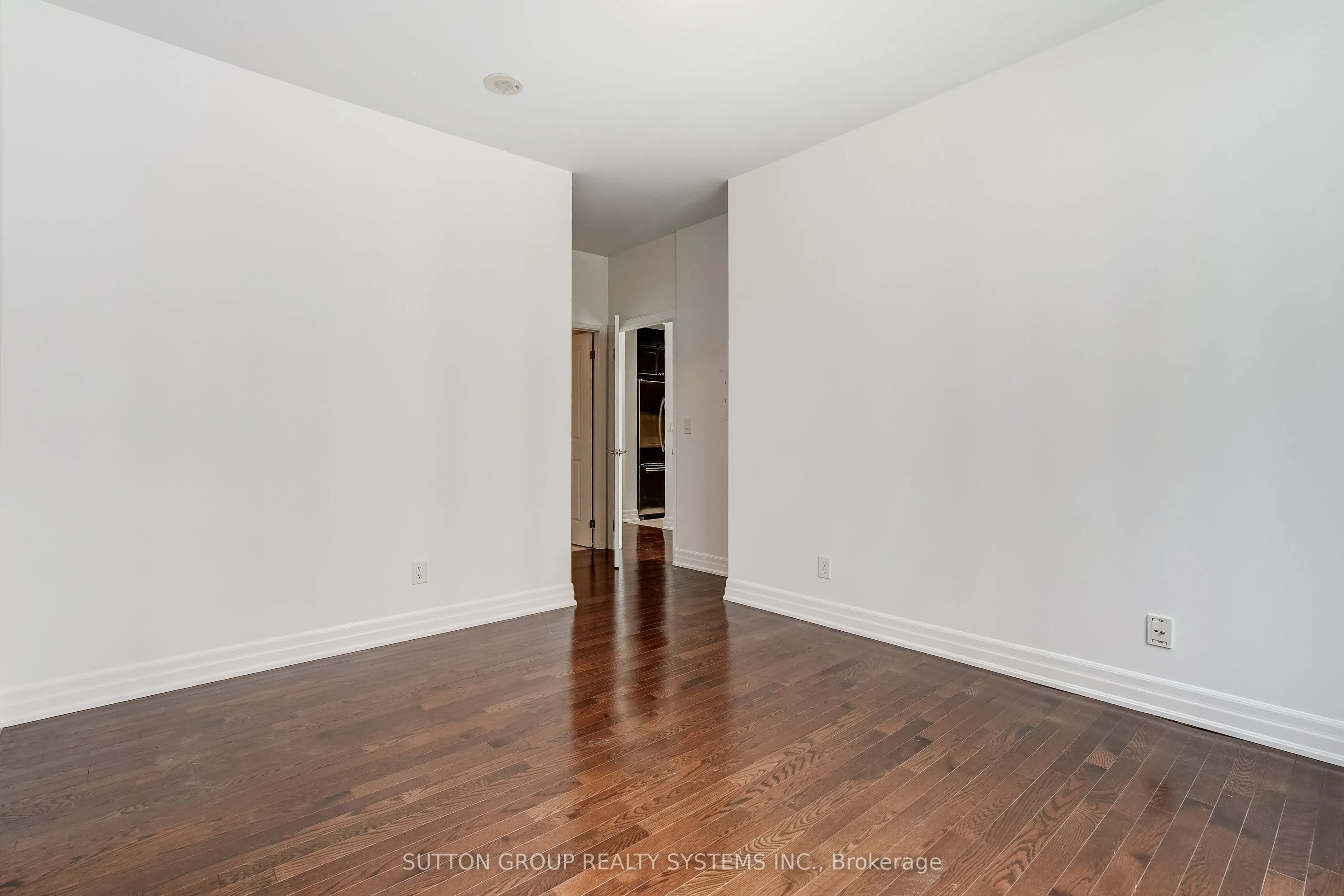 15 Rean Drive #408