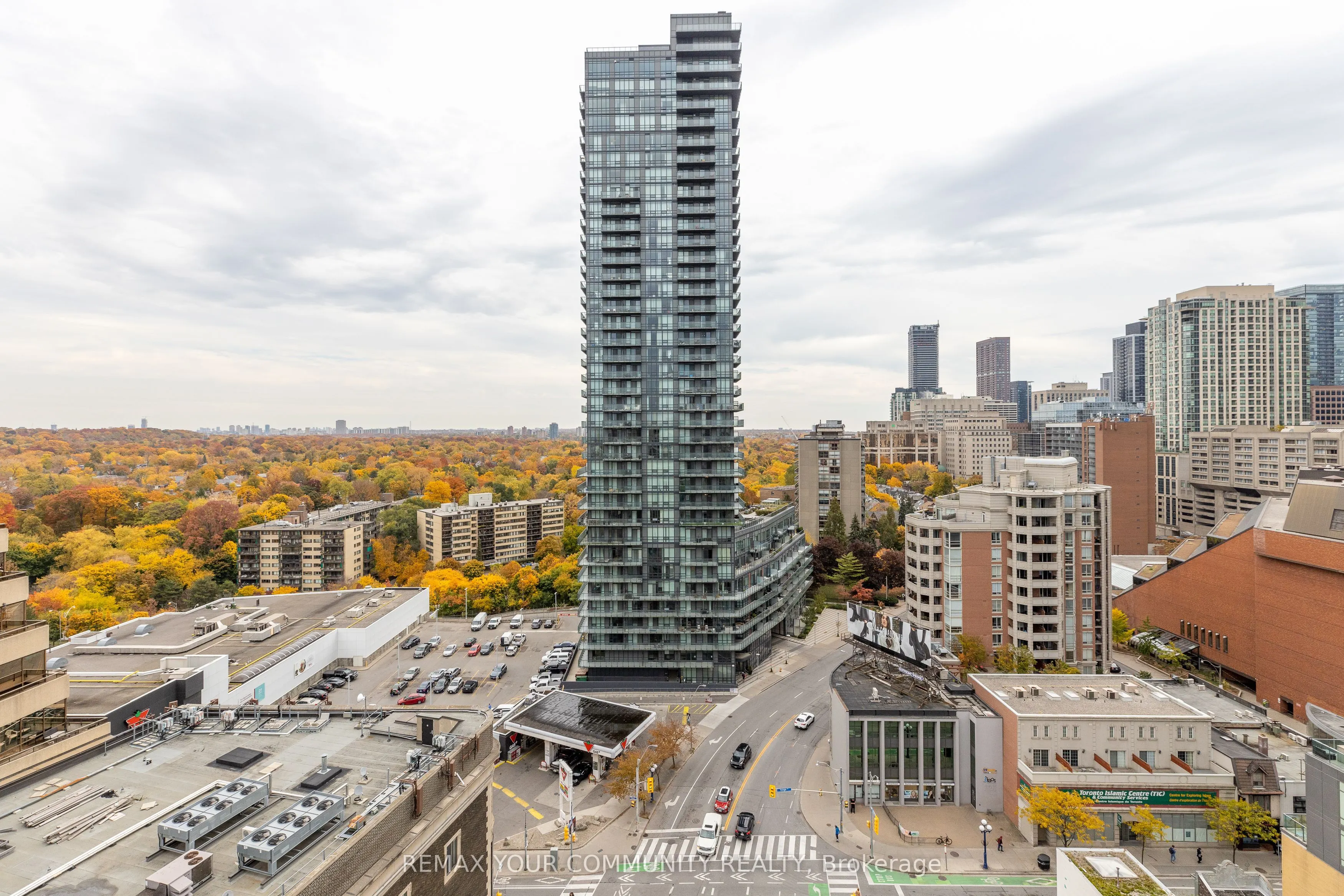 8 Scollard Street #Ph 201