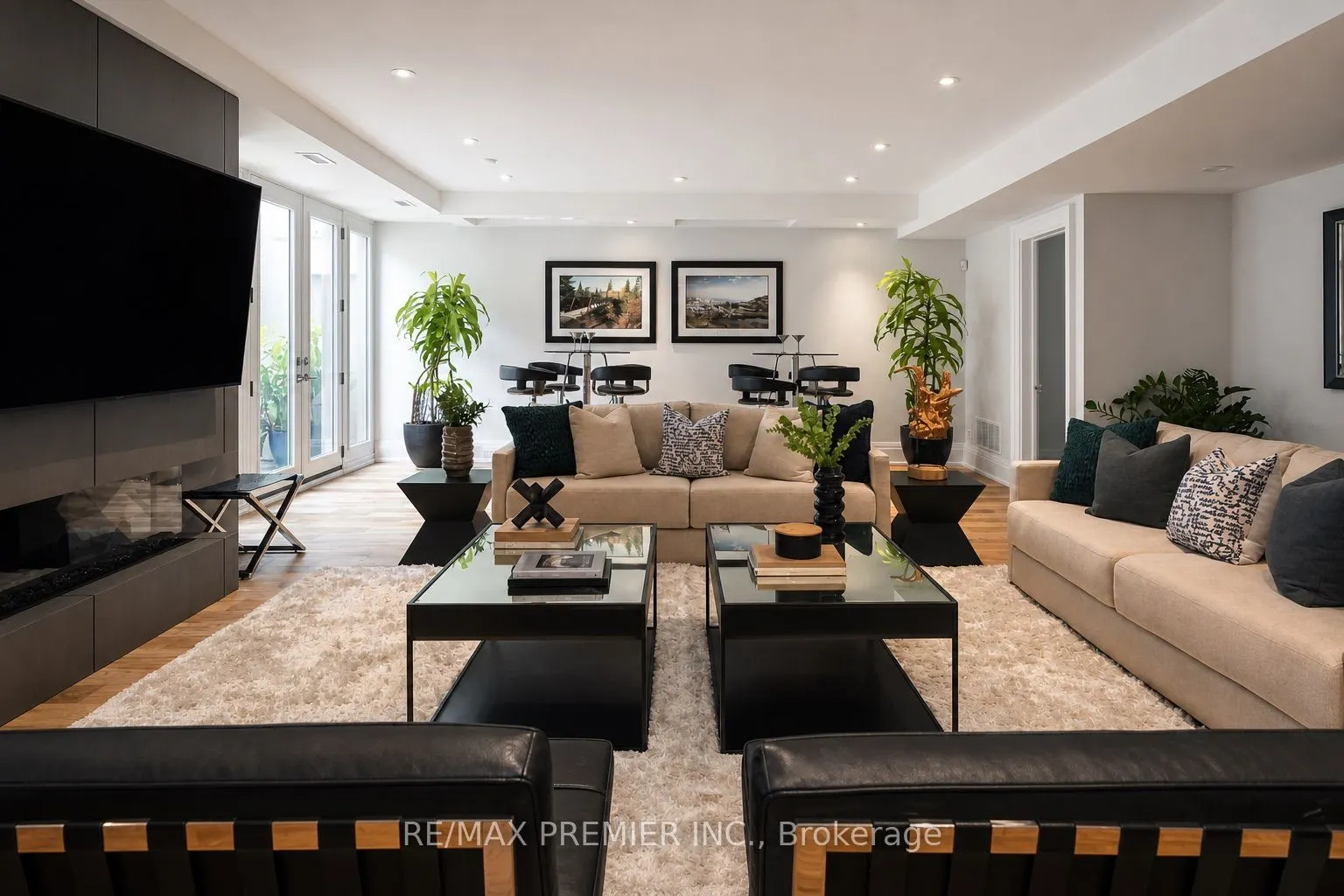 6 The Bridle Path
