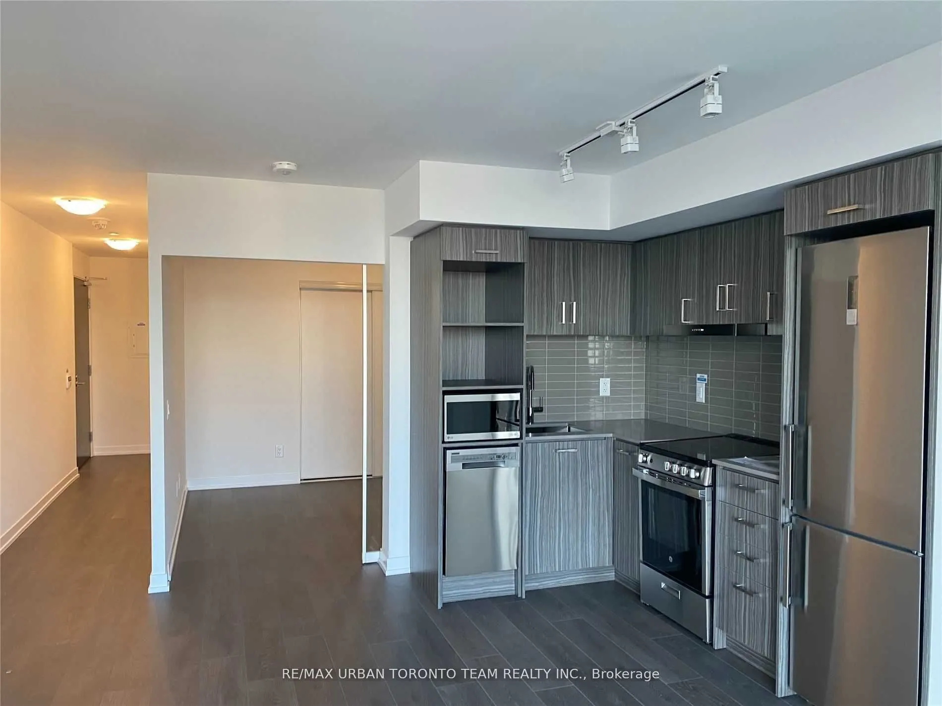 219 Dundas Street E #Ph101