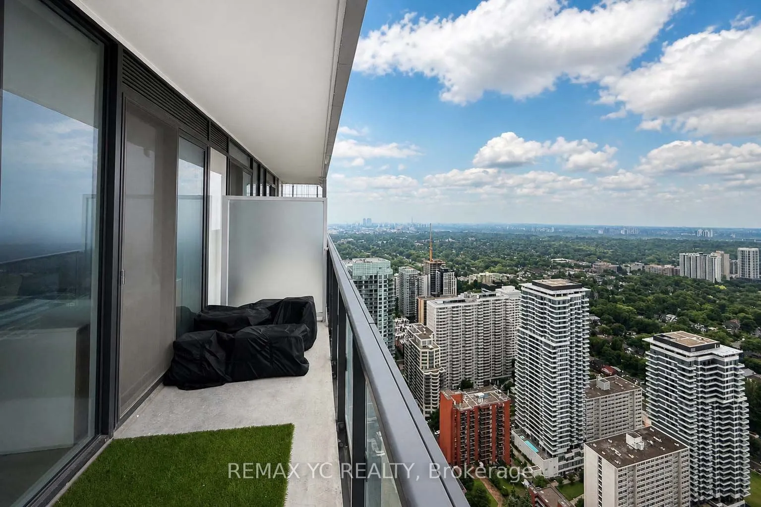 8 Eglinton Avenue E #4812