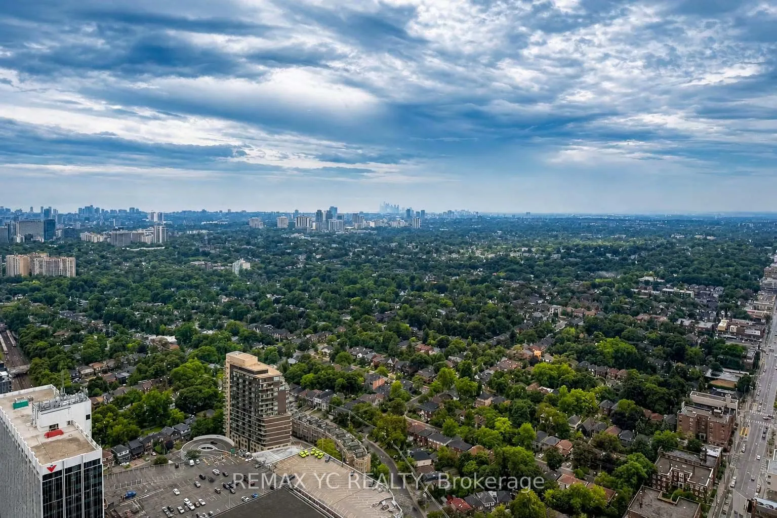 8 Eglinton Avenue E #4812