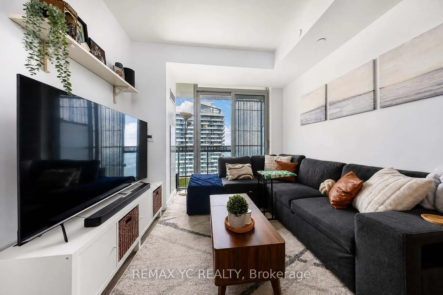8 Eglinton Avenue E #4812