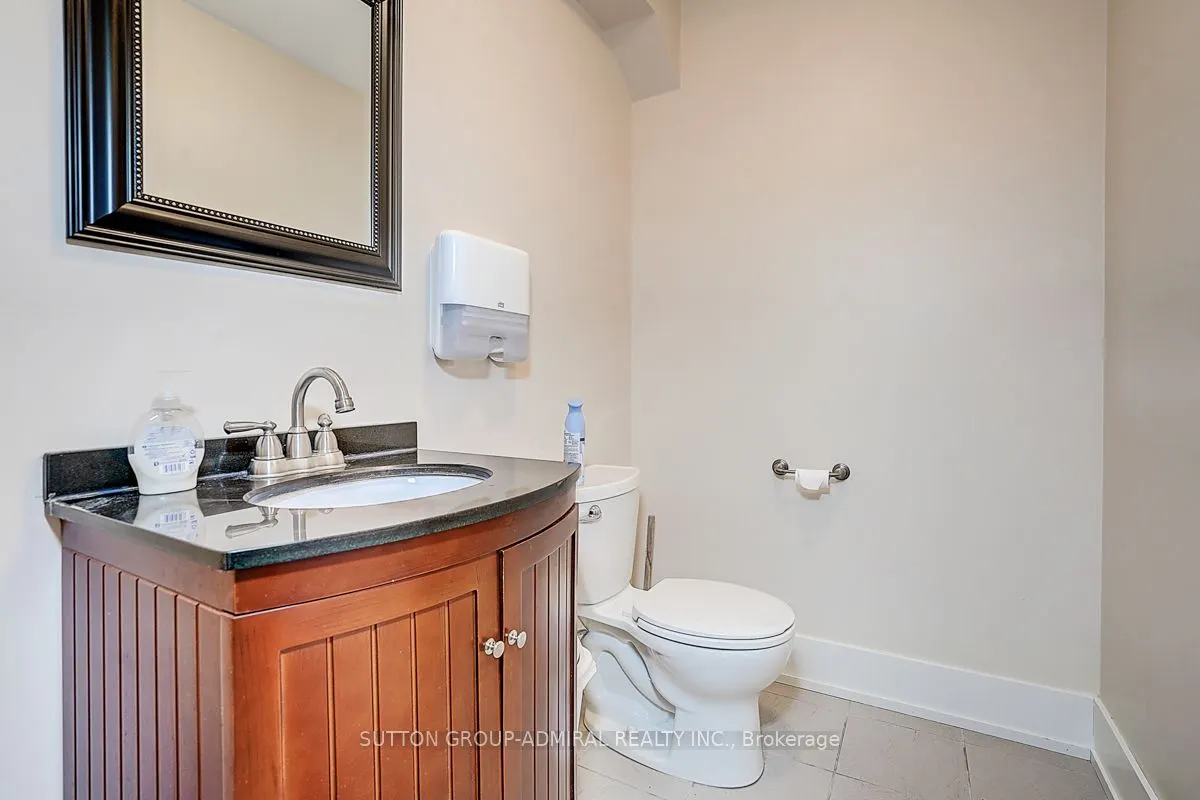 1184 Eglinton Avenue W