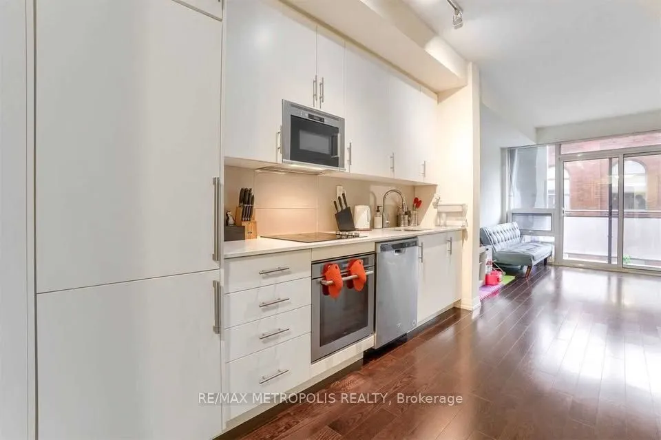 460 Adelaide Street E #520