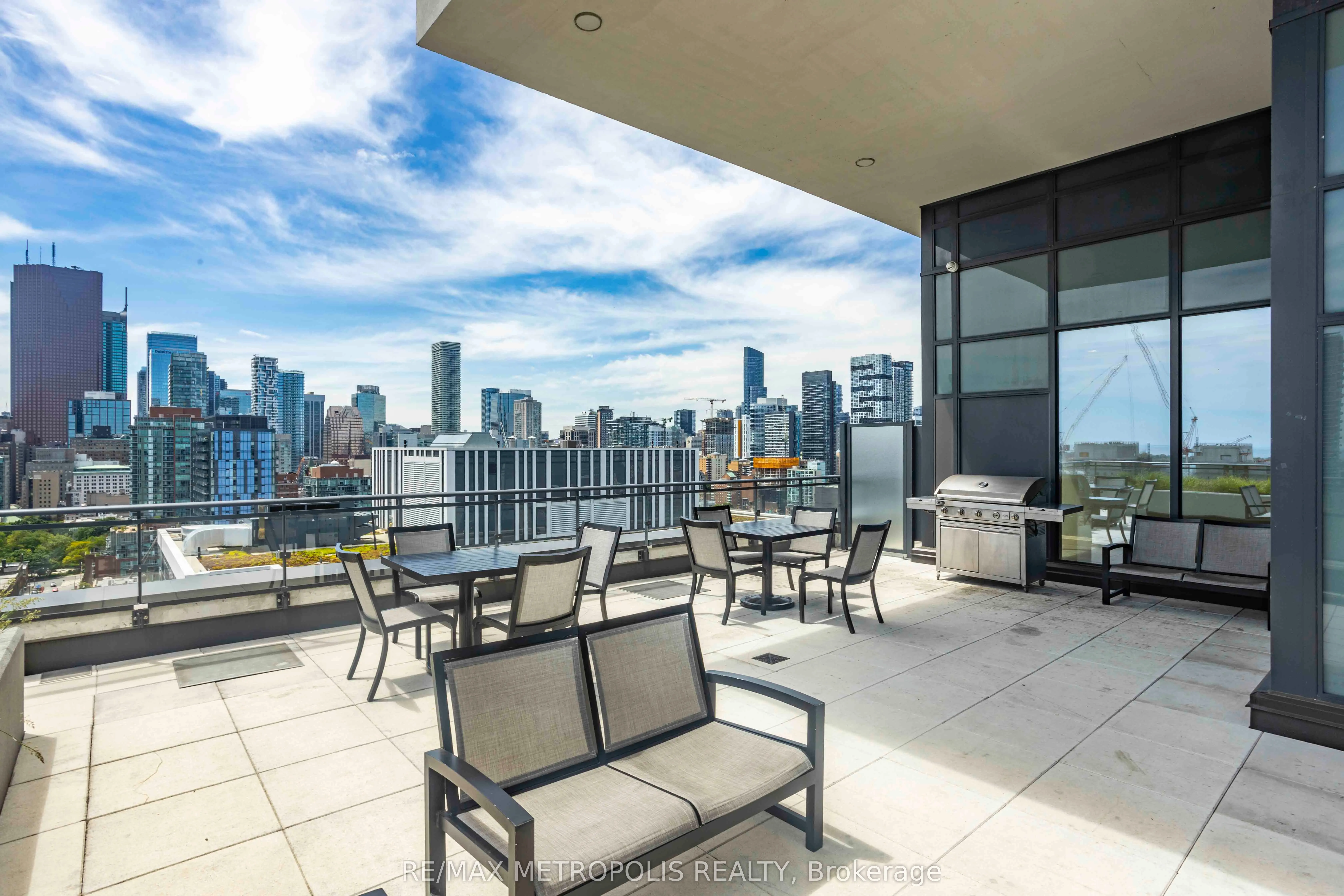 460 Adelaide Street E #520