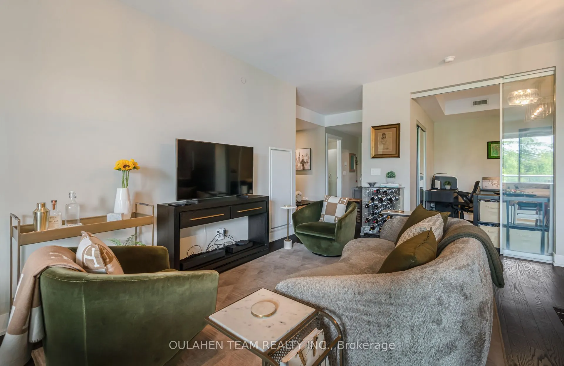 3018 Yonge Street #518
