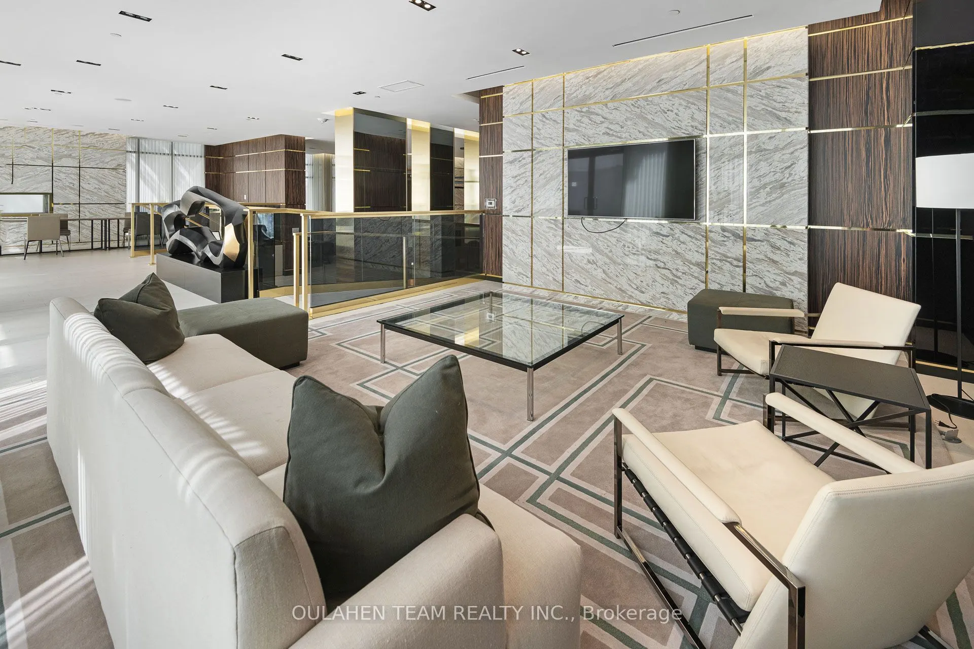 3018 Yonge Street #518
