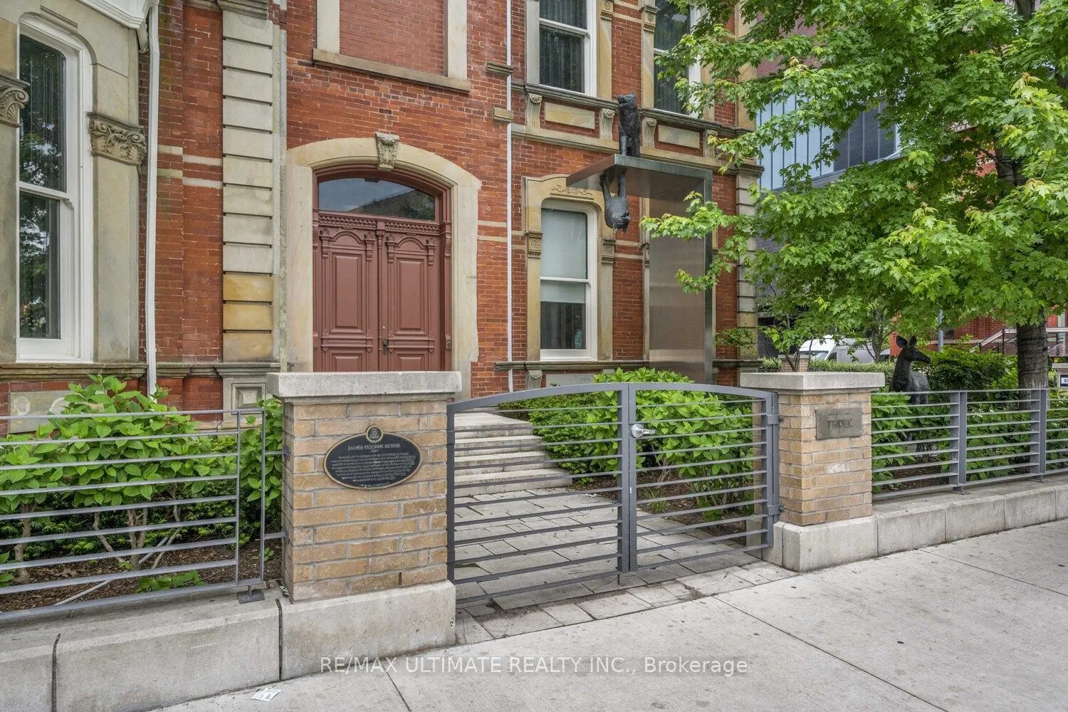 28 Linden Street #404