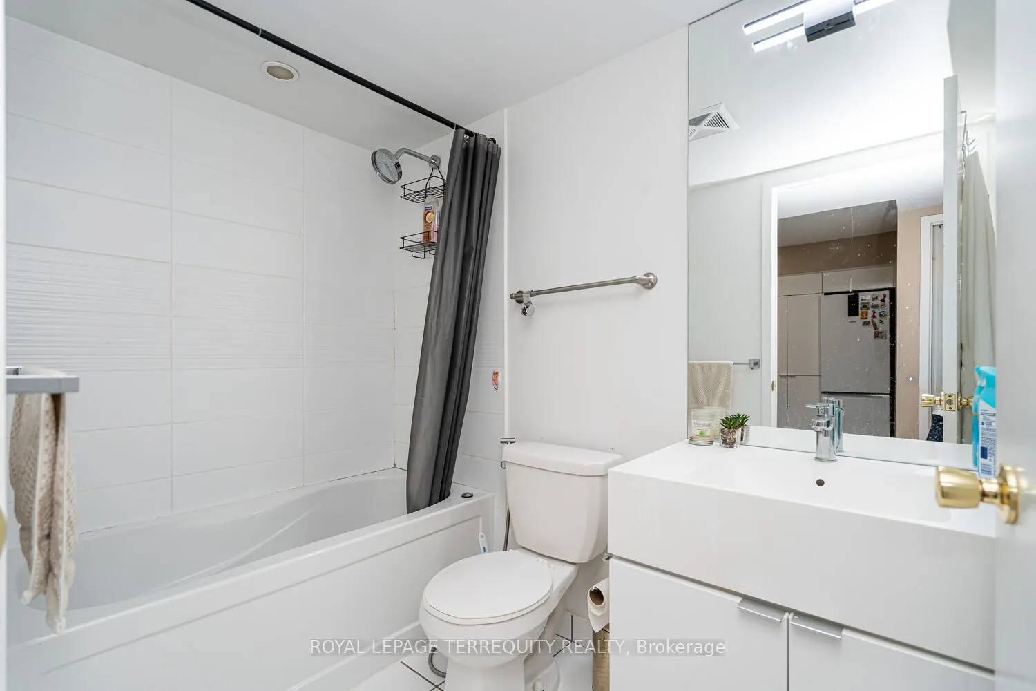 151 Dan Leckie Way #610