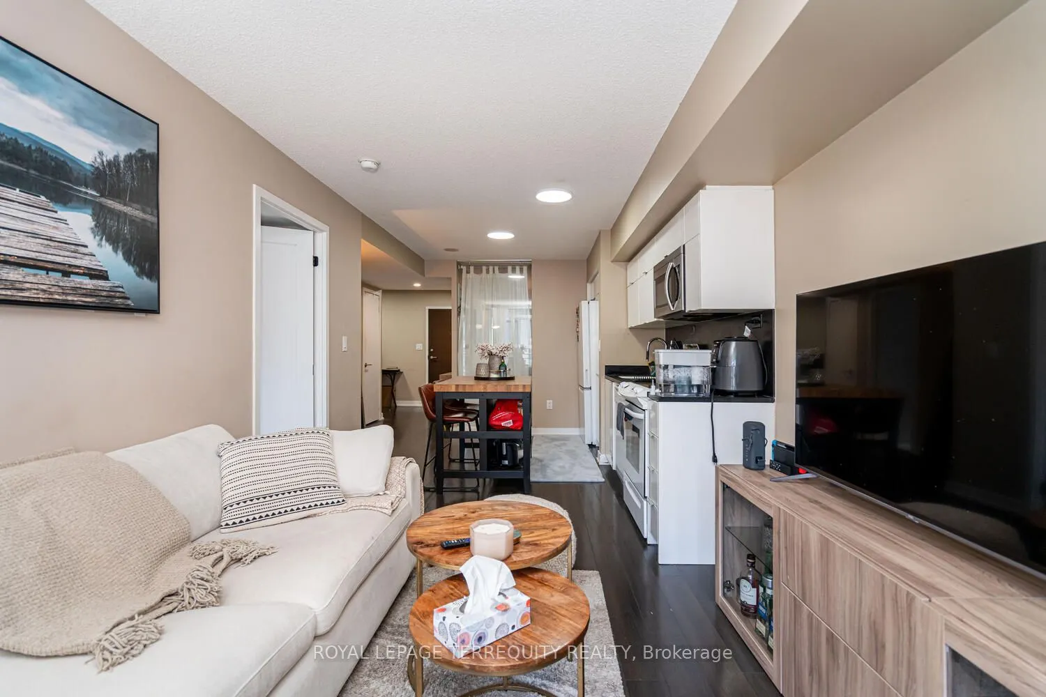 151 Dan Leckie Way #610
