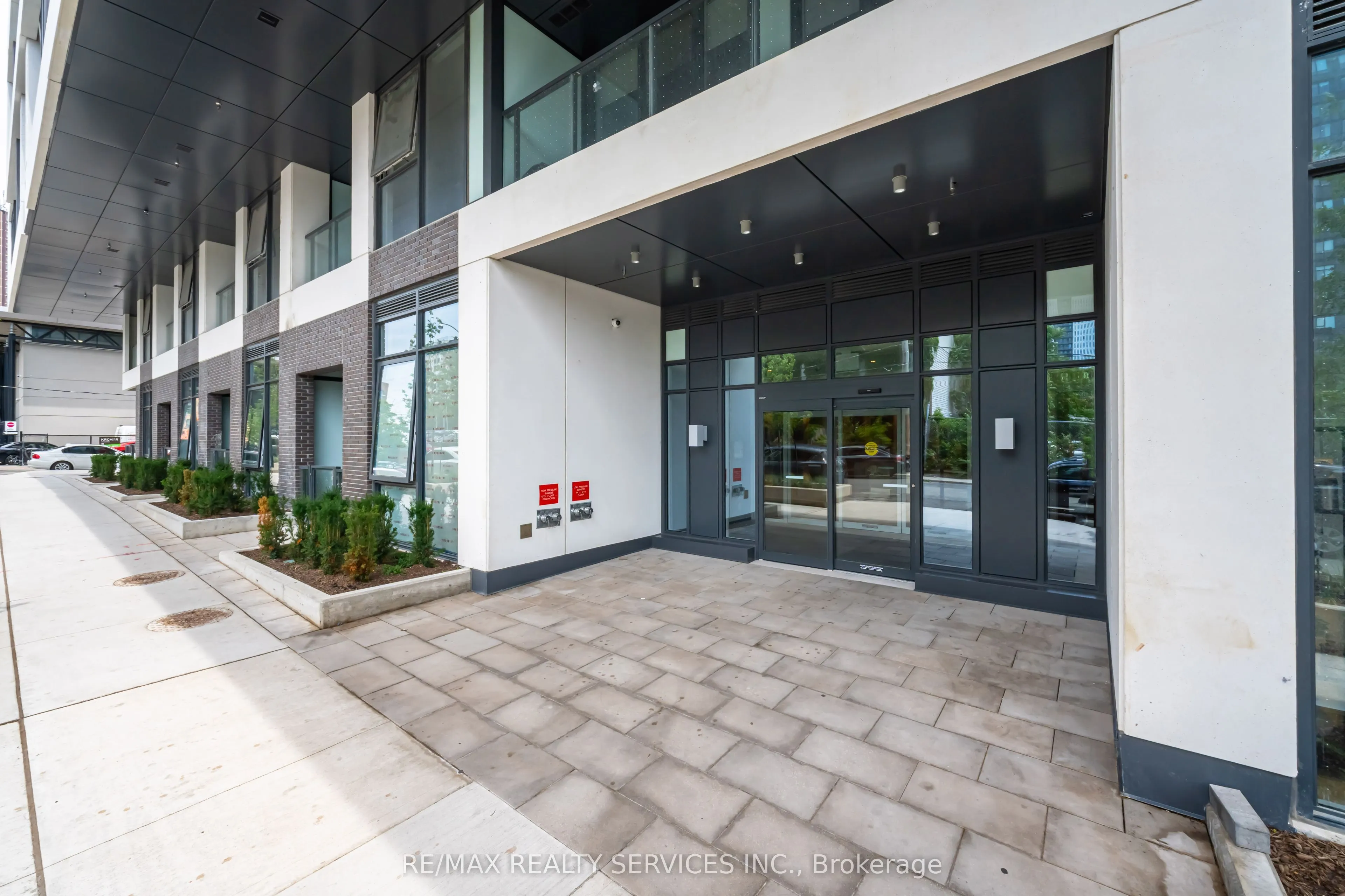5 Defries Street #2208
