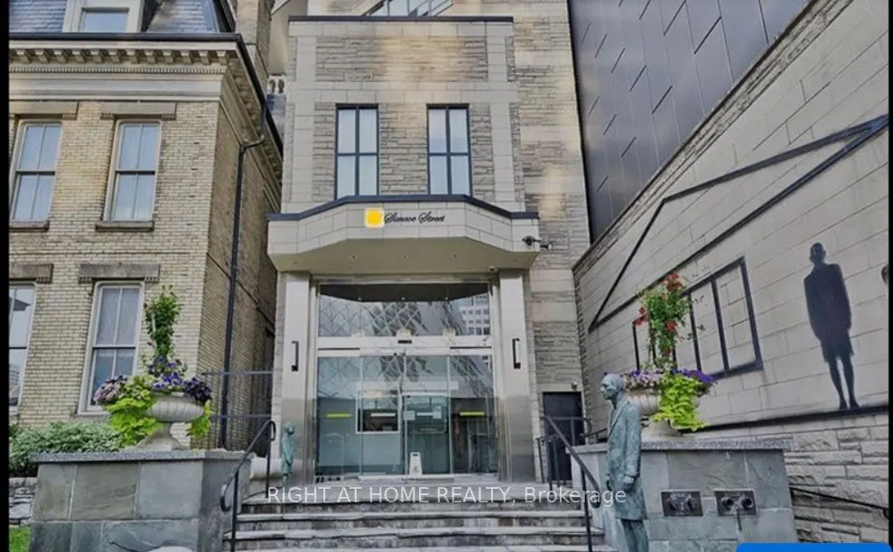 71 Simcoe Street #705