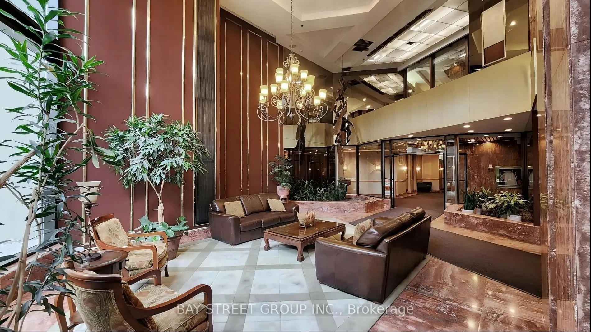85 Skymark Drive #2201