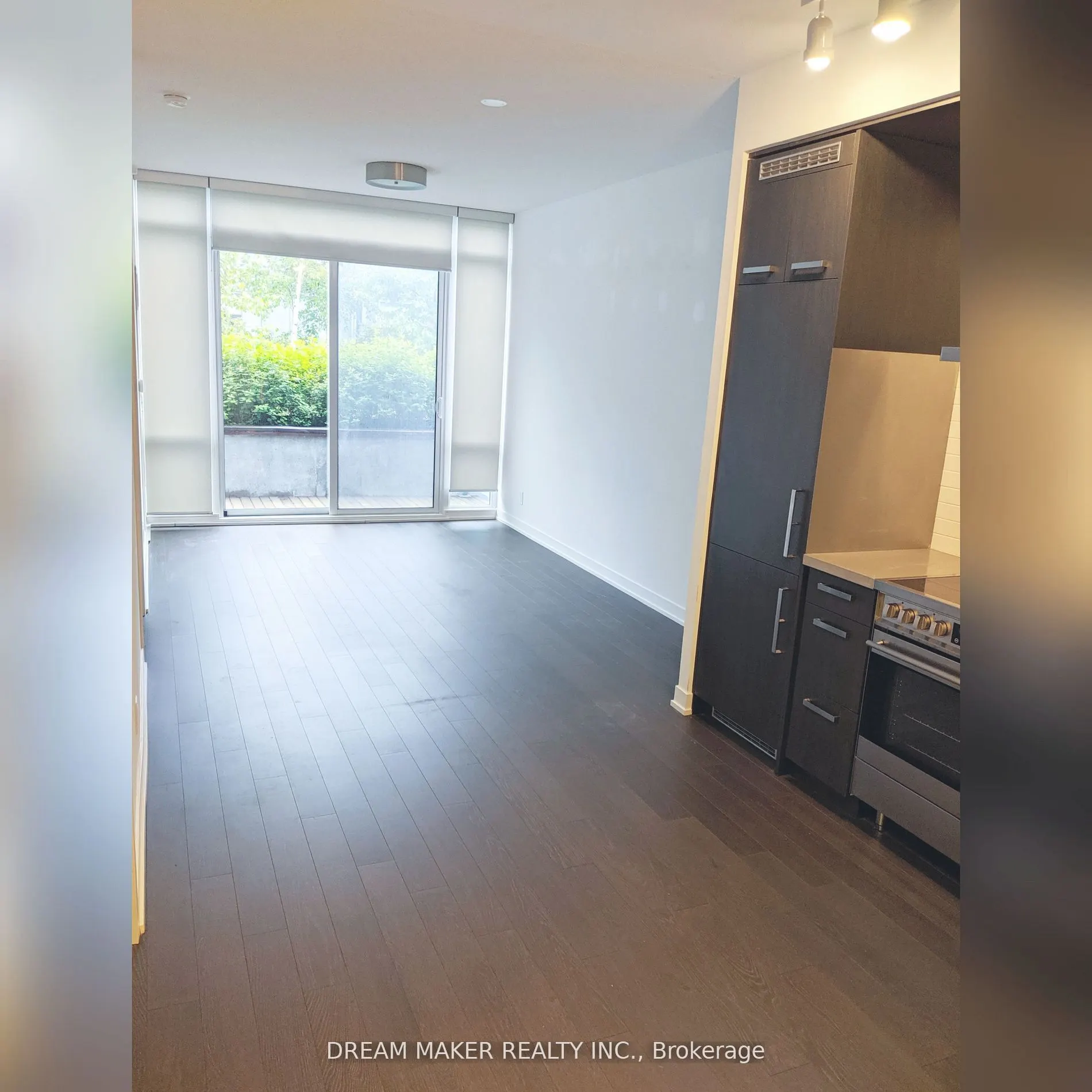 455 Front Street E #4
