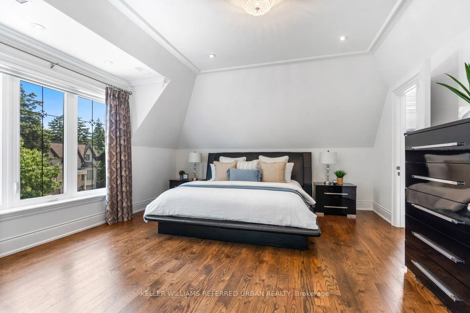 14 Tremont Crescent