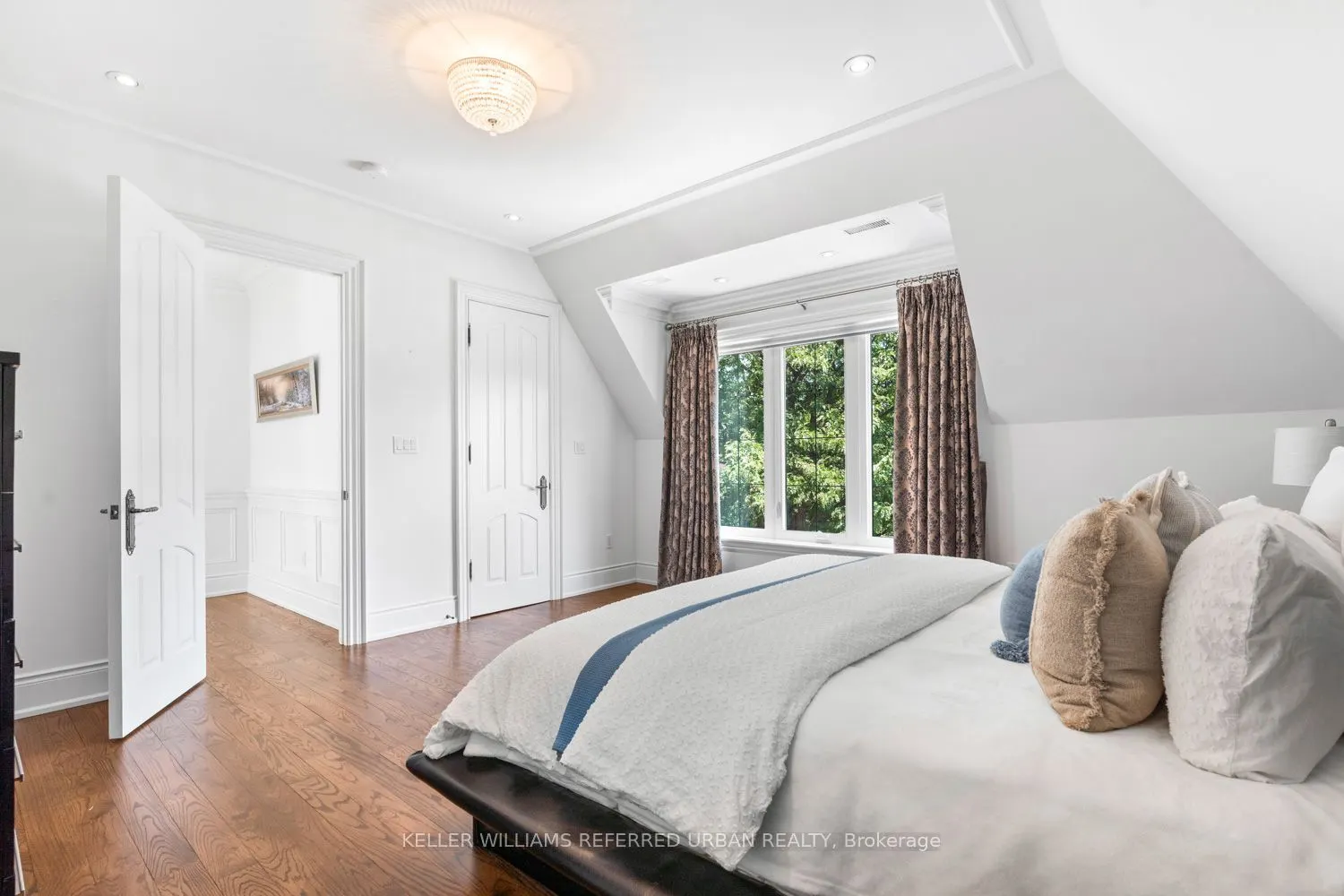 14 Tremont Crescent