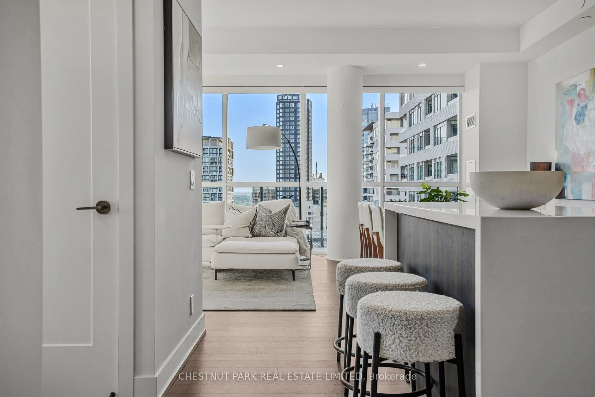 11 Lillian Street #1802