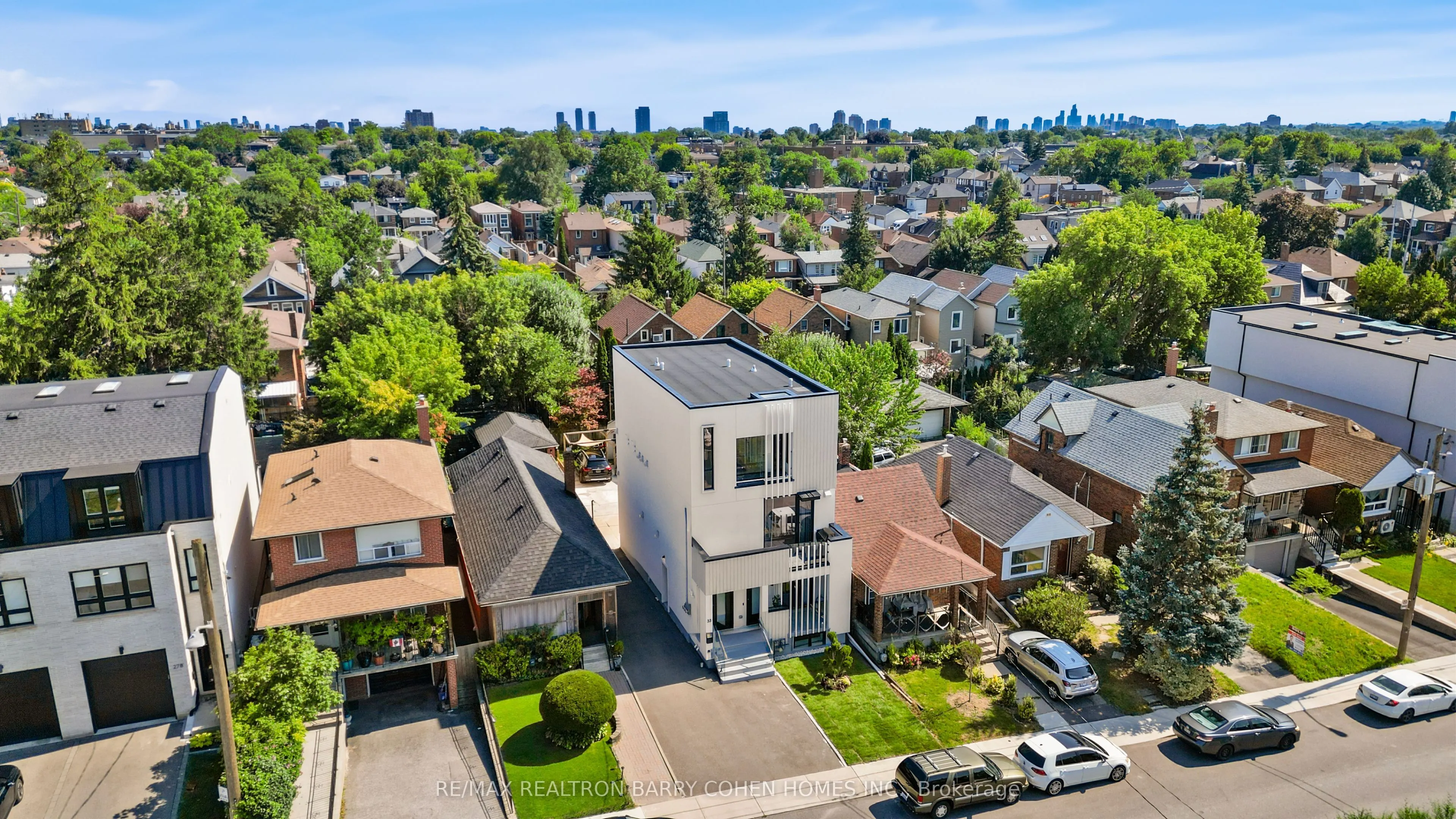 33 Lanark Avenue