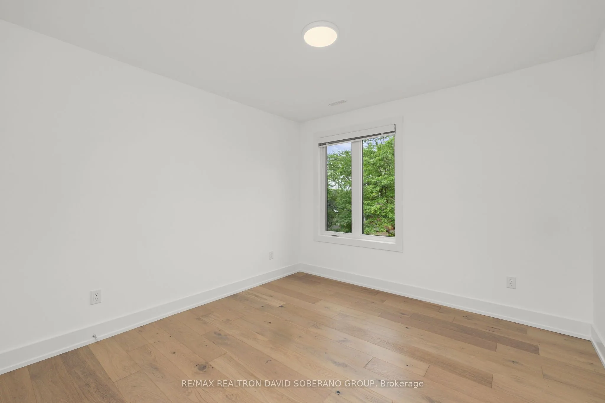 11 Barclay Road