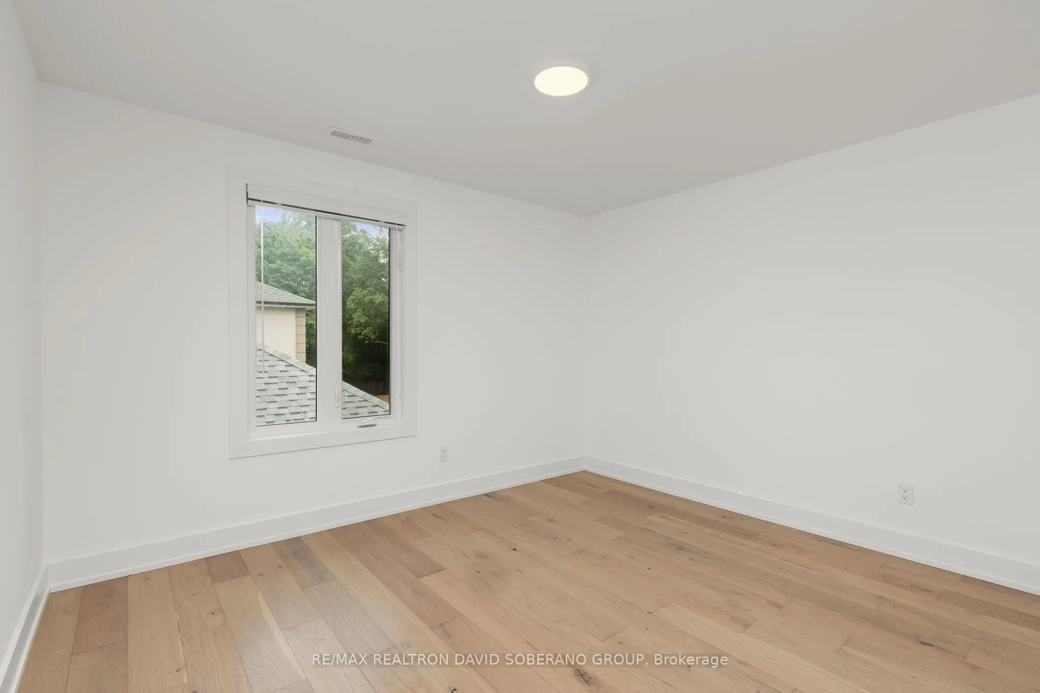 11 Barclay Road