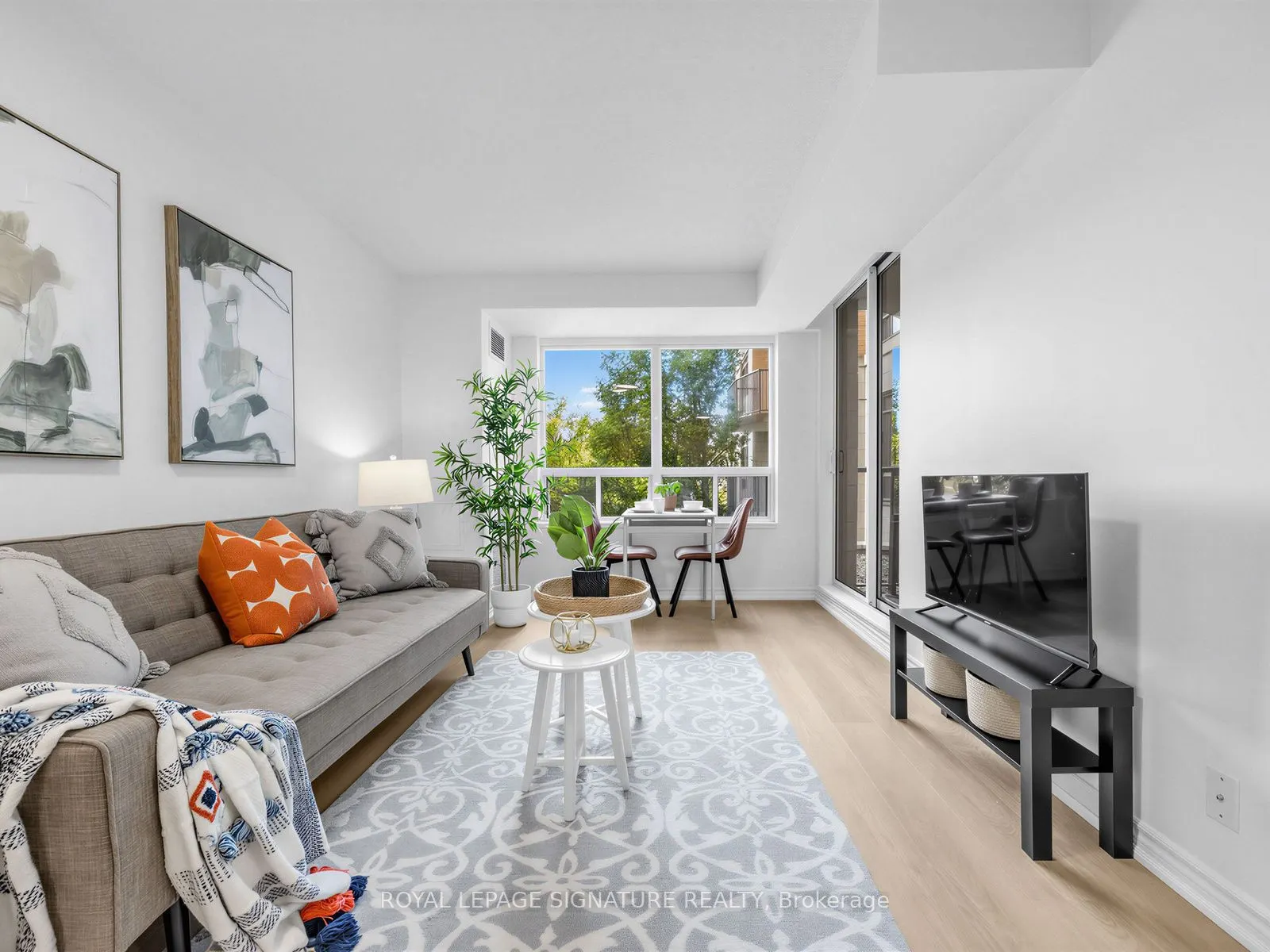 16 Dallimore Circle #220