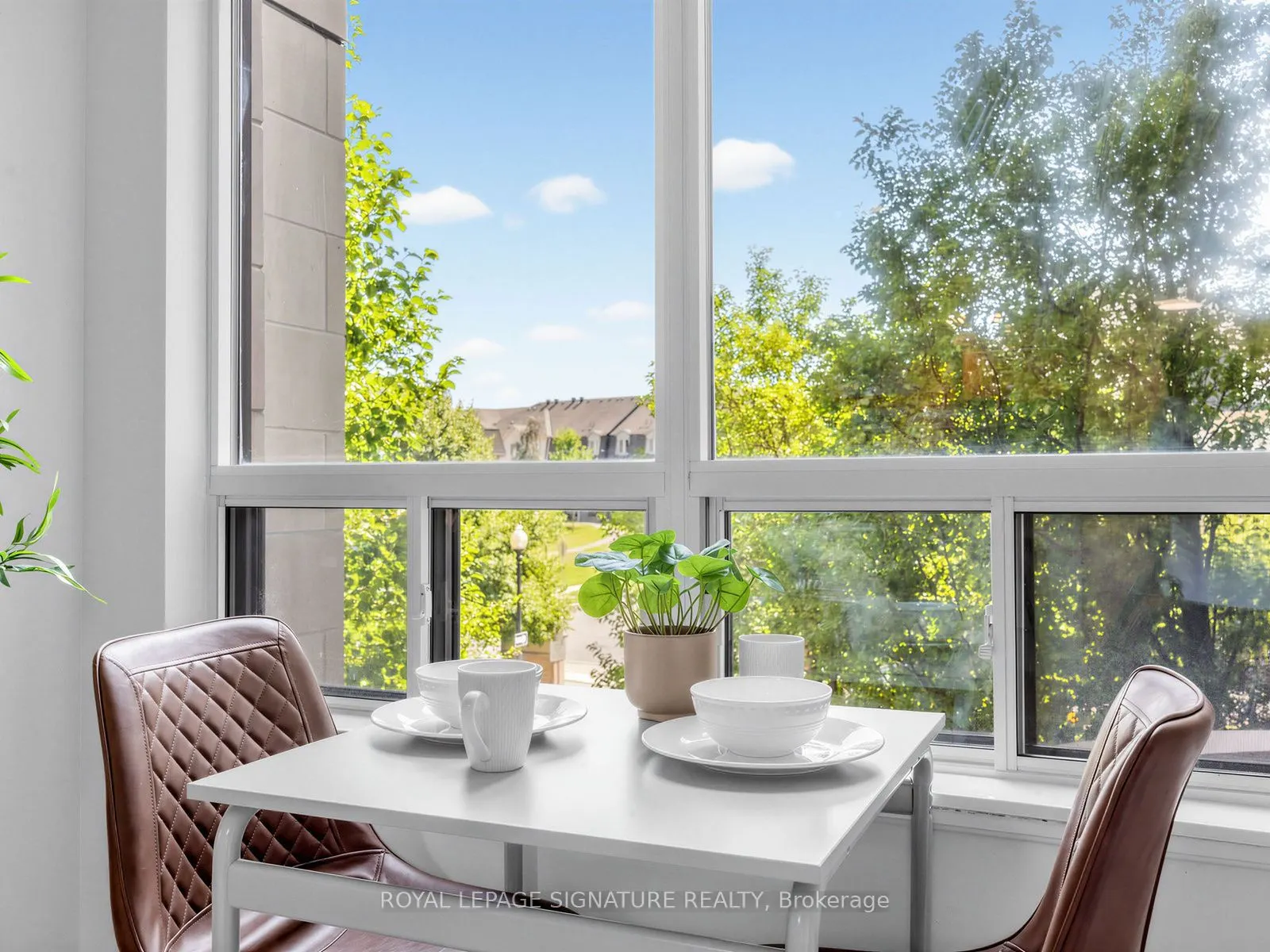 16 Dallimore Circle #220