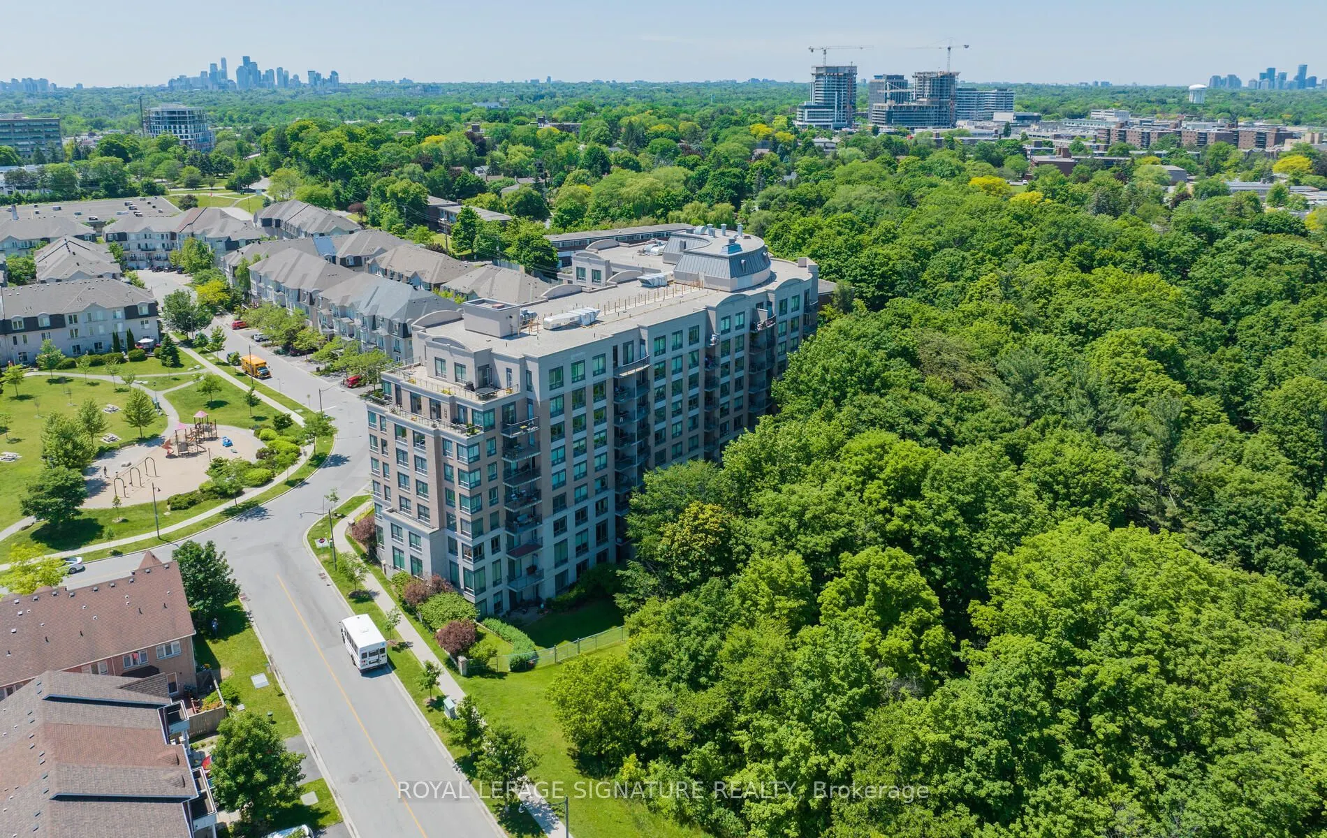 16 Dallimore Circle #220
