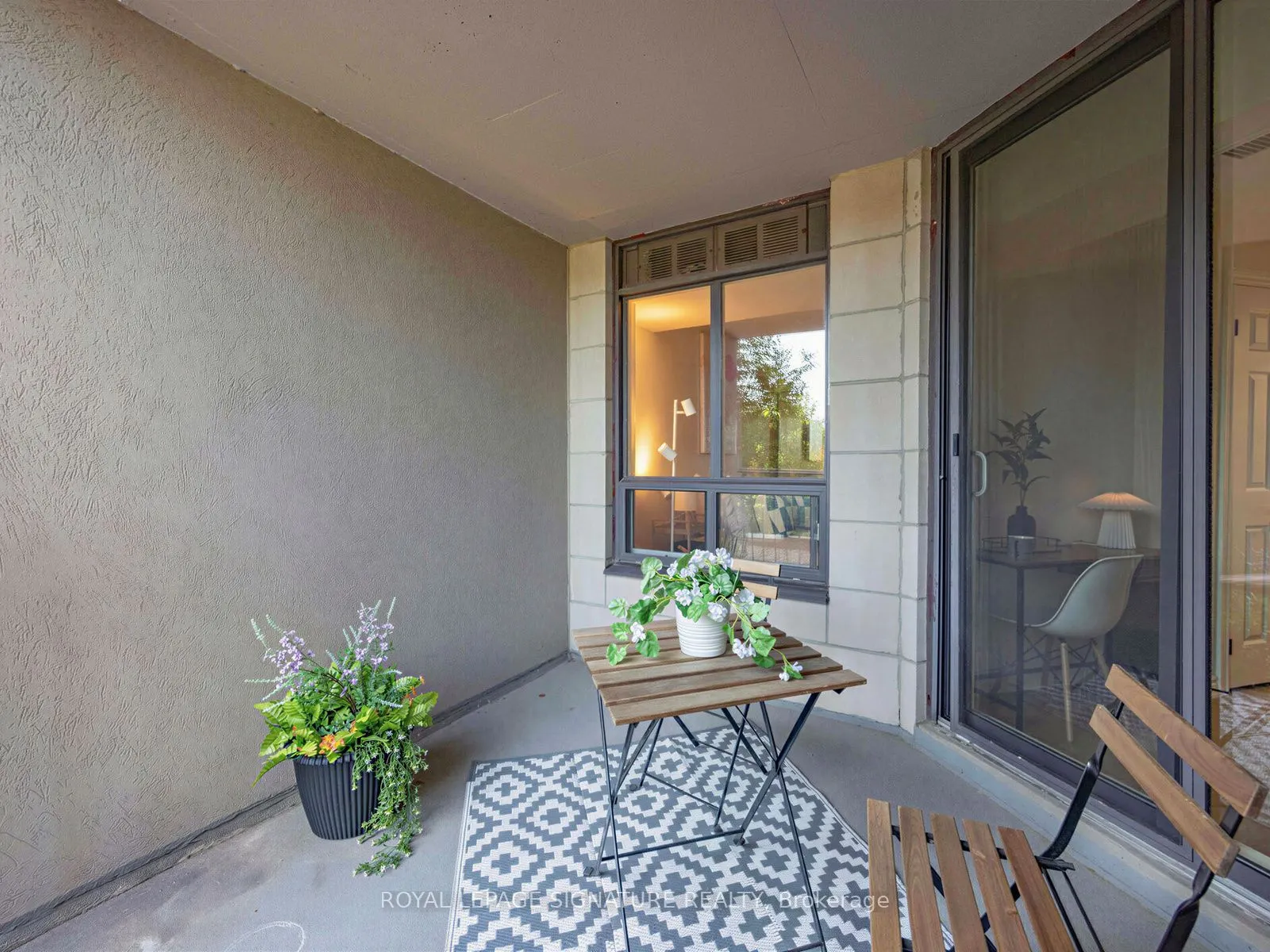 16 Dallimore Circle #220
