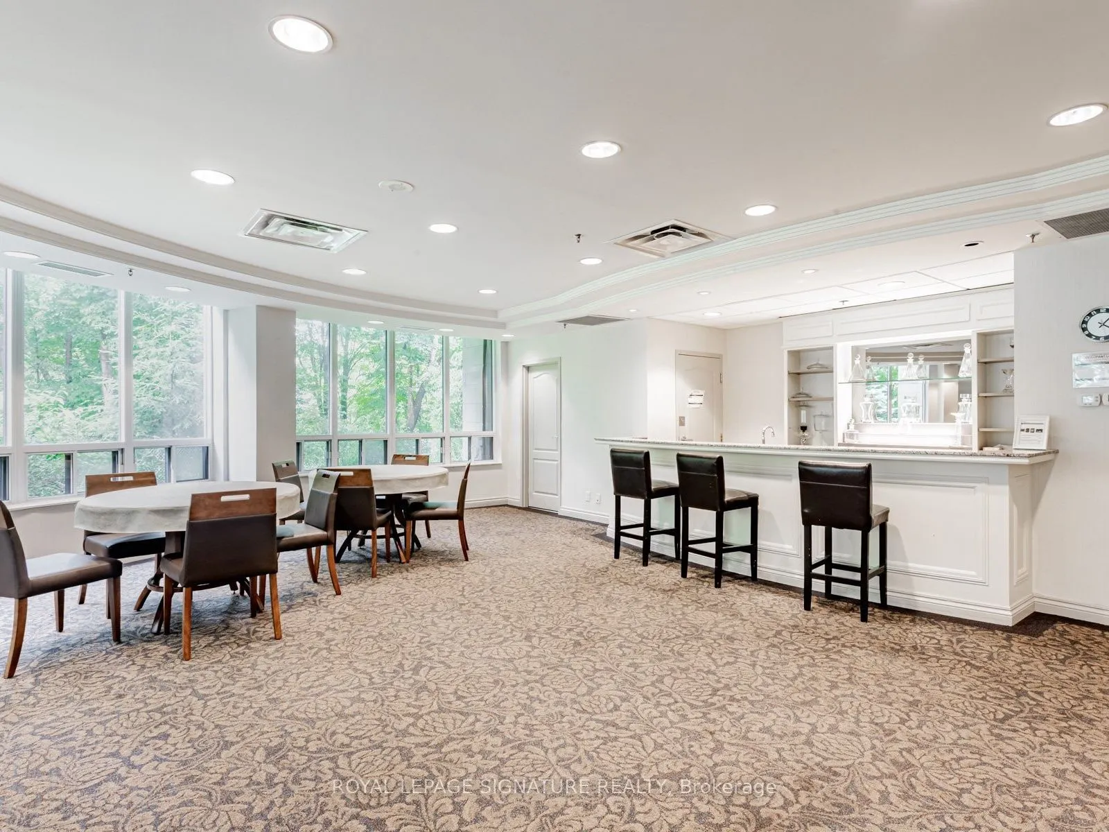 16 Dallimore Circle #220
