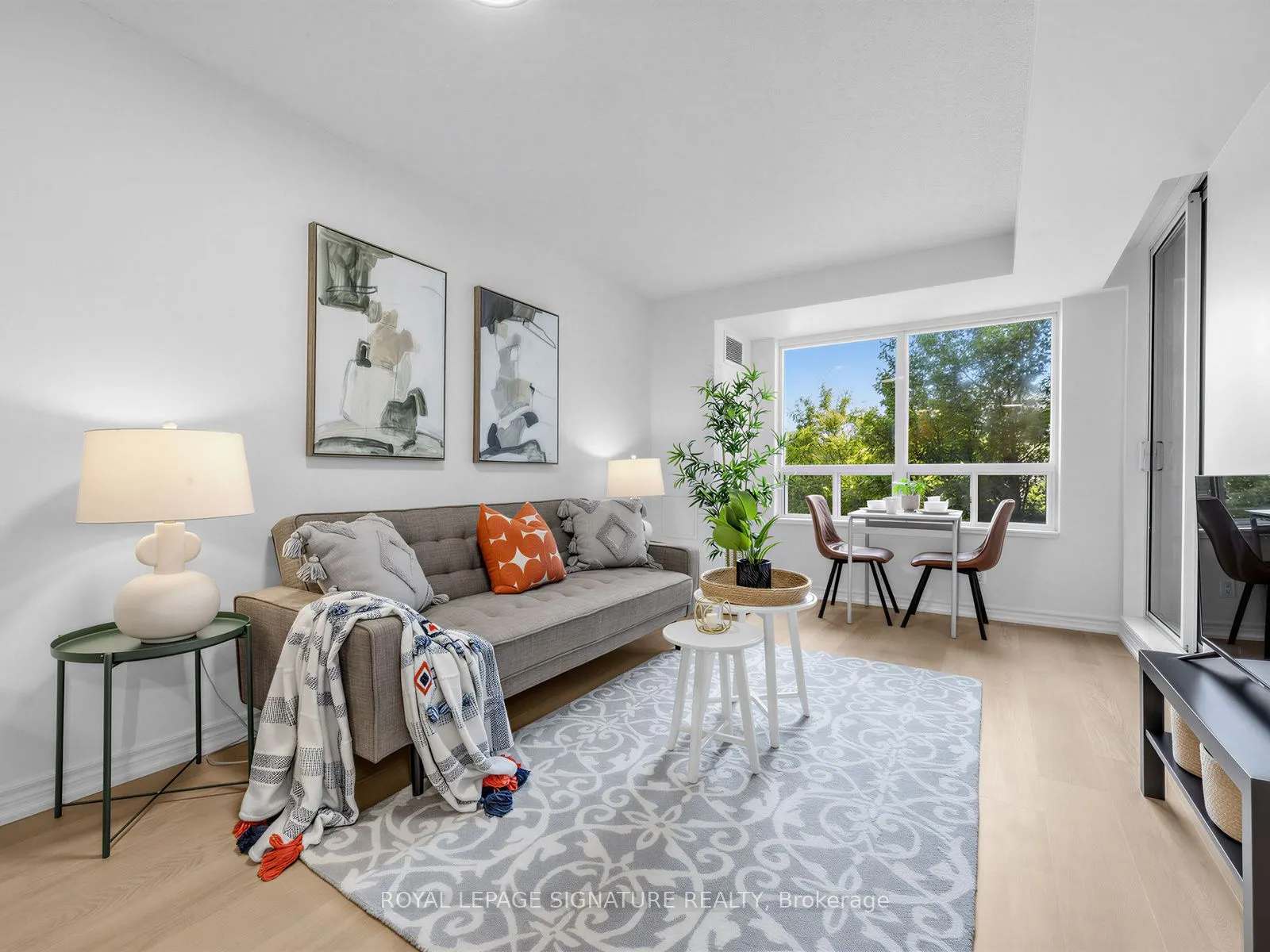 16 Dallimore Circle #220